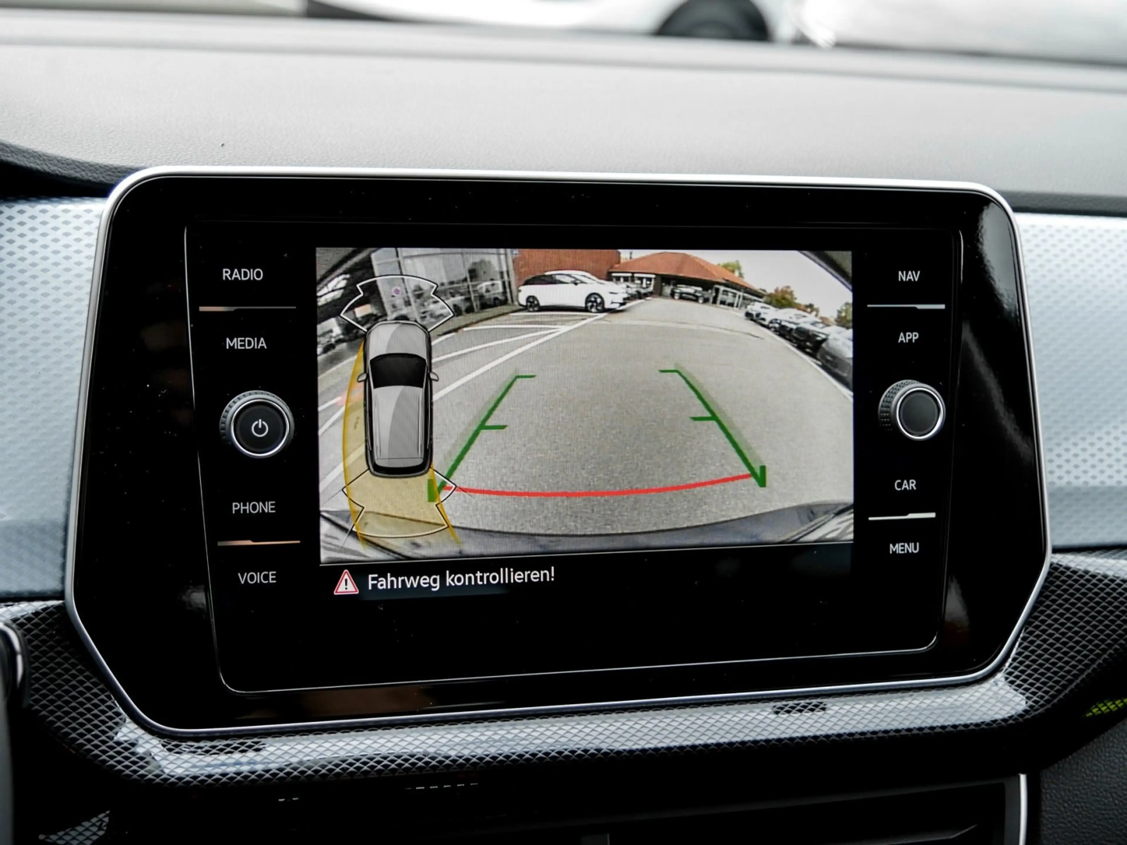 Volkswagen T-Cross ENERGY 1.0 TSI DSG LED Navi AHK TravelAss. Ganz... — photo 11
