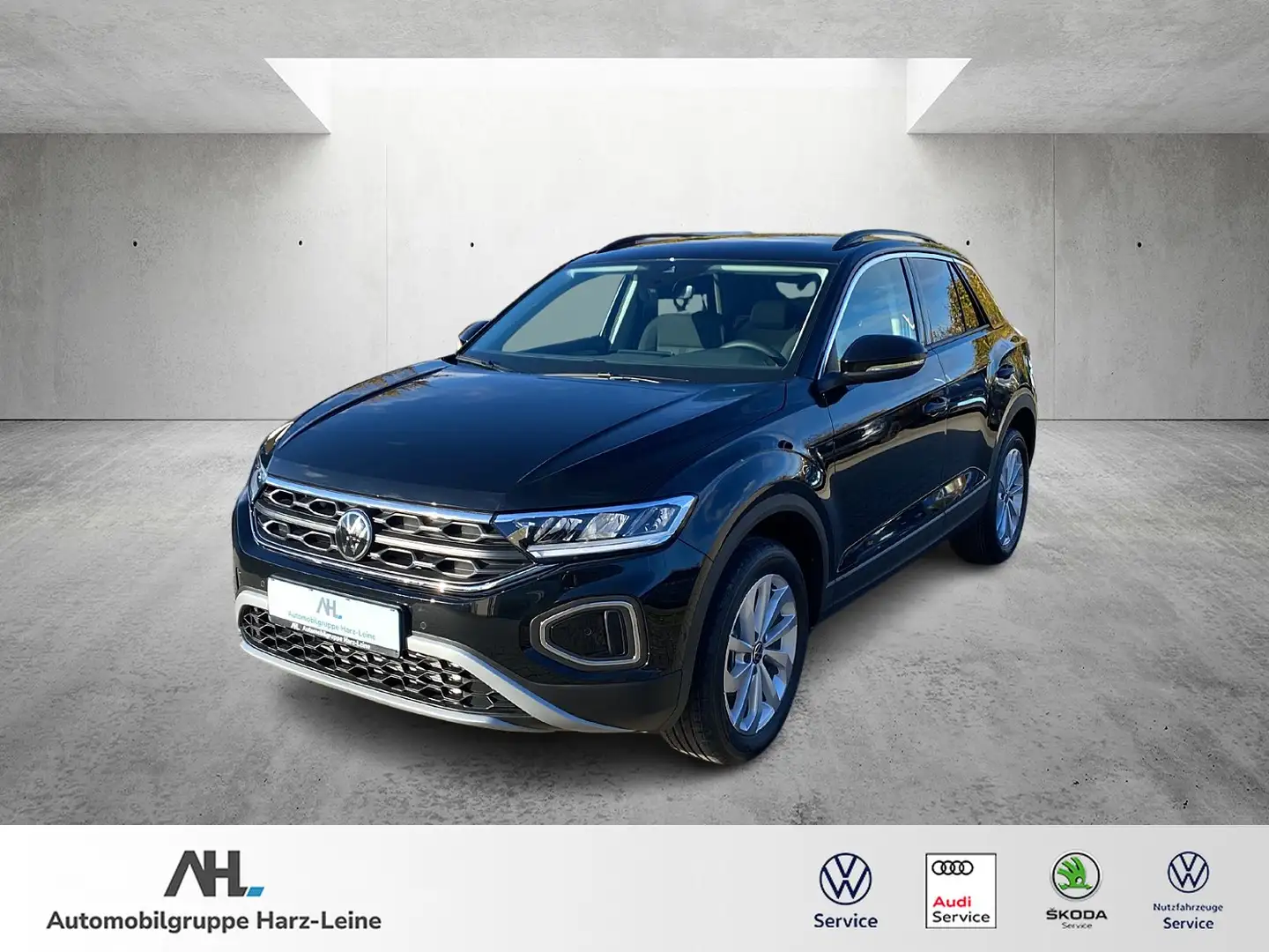 Volkswagen T-Roc 1.5 TSI "Life" DSG/AHK/LED/ACC/RFK/APP-Connect Schwarz - 1