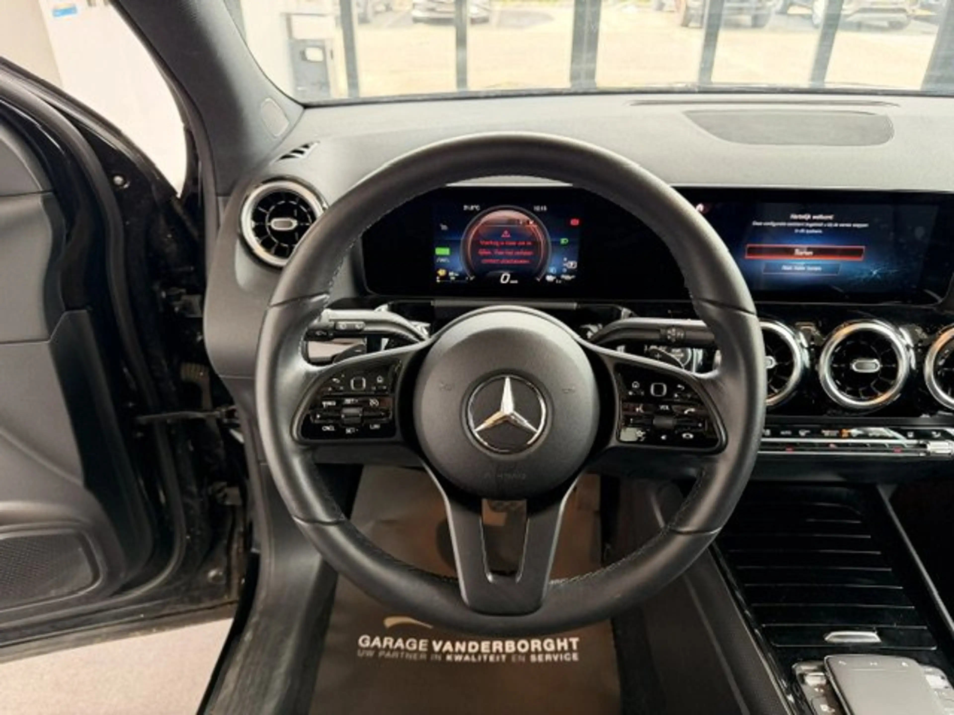 Mercedes-Benz GLA 250 250e PLUG-IN HYBRID AUTOMAAT PANO OPEN DAK — photo 10