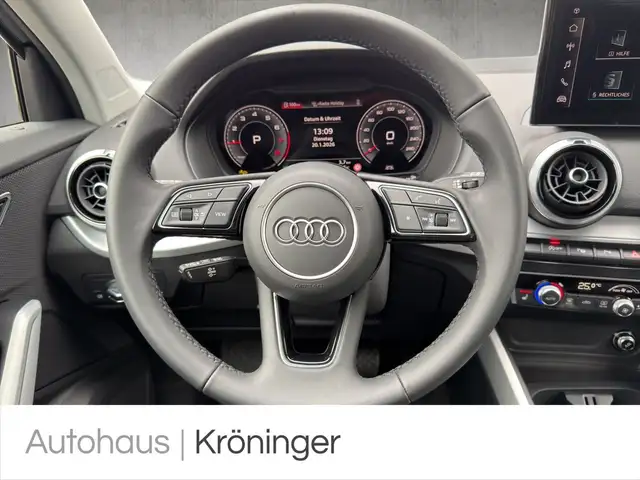 Audi Q2 view 11