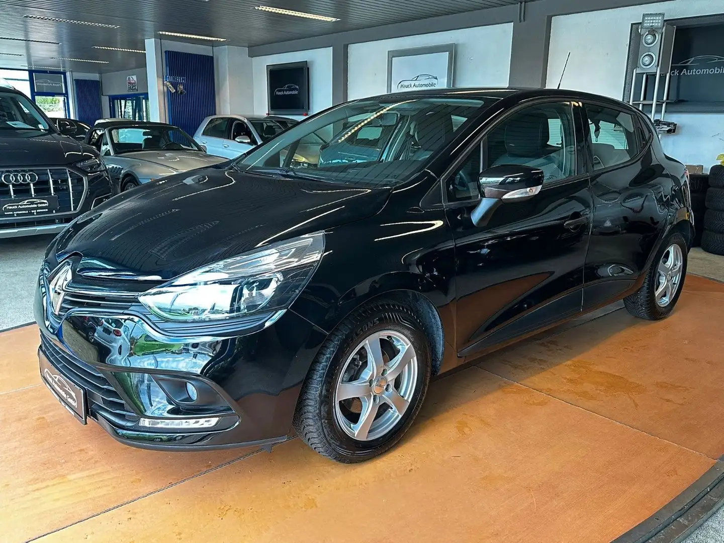 Renault Clio IV Start *38-TKM* 1.HAND/NAVI/SHZ/KLIMA Schwarz - 1