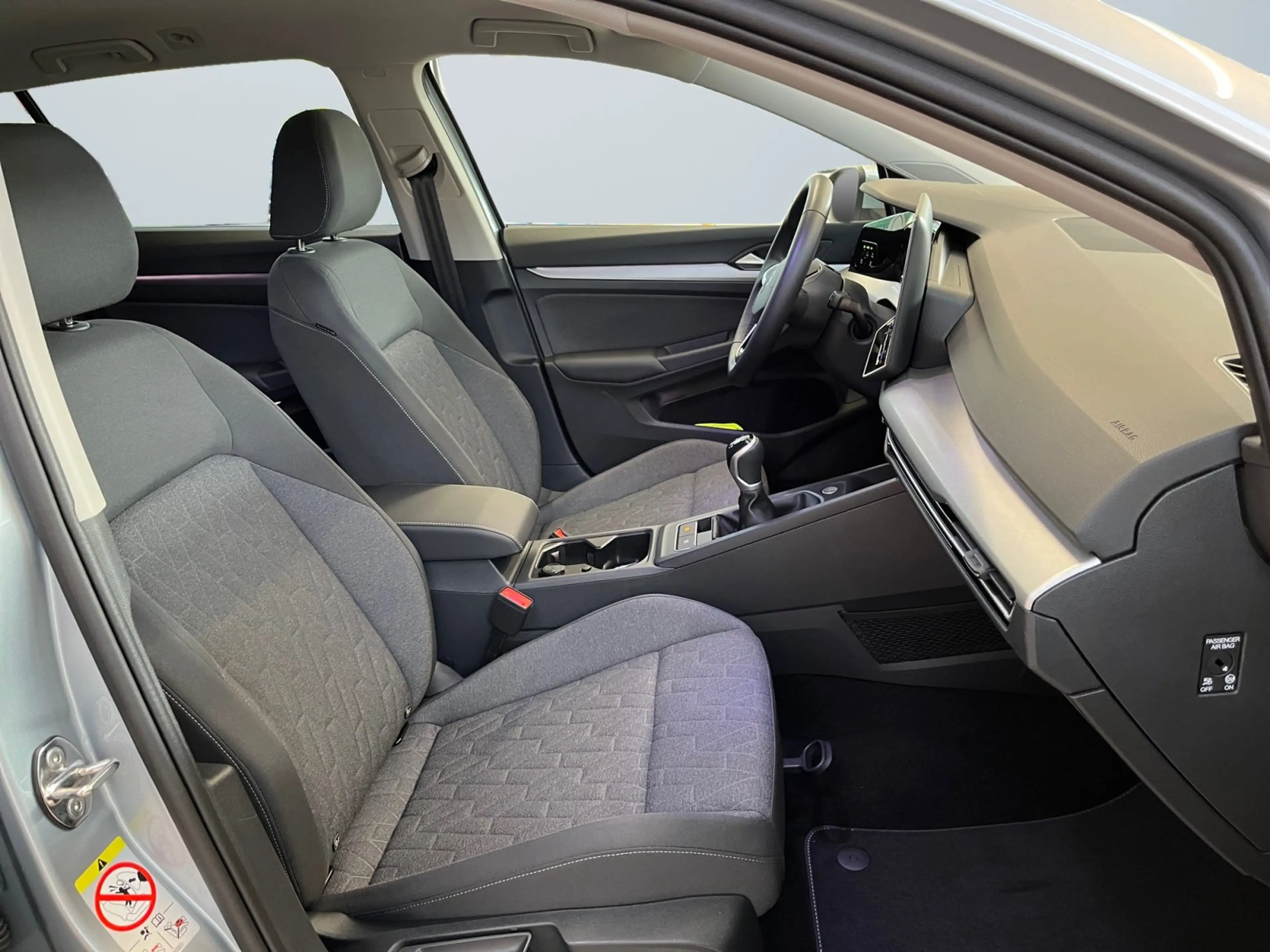 Volkswagen Golf Variant Golf VIII Variant Life 1.5TSI ACC FernlichtAssist — photo 10