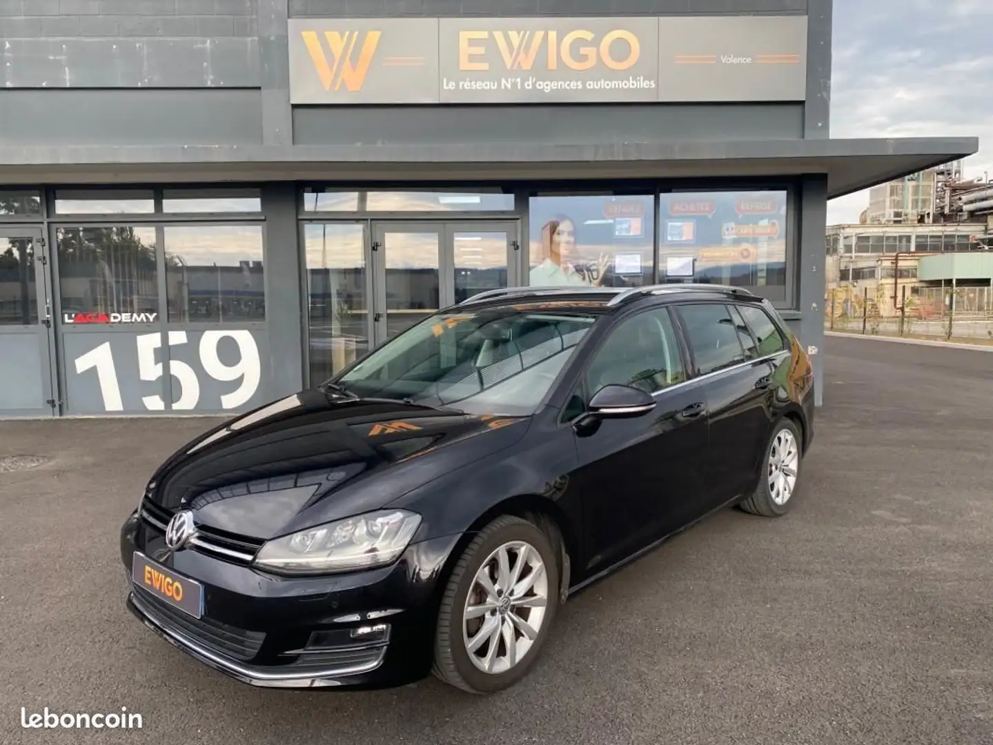 Volkswagen Golf CONFORTLINE 1.4 TSI 150CH 1ere MAIN ENTRETIEN - 1
