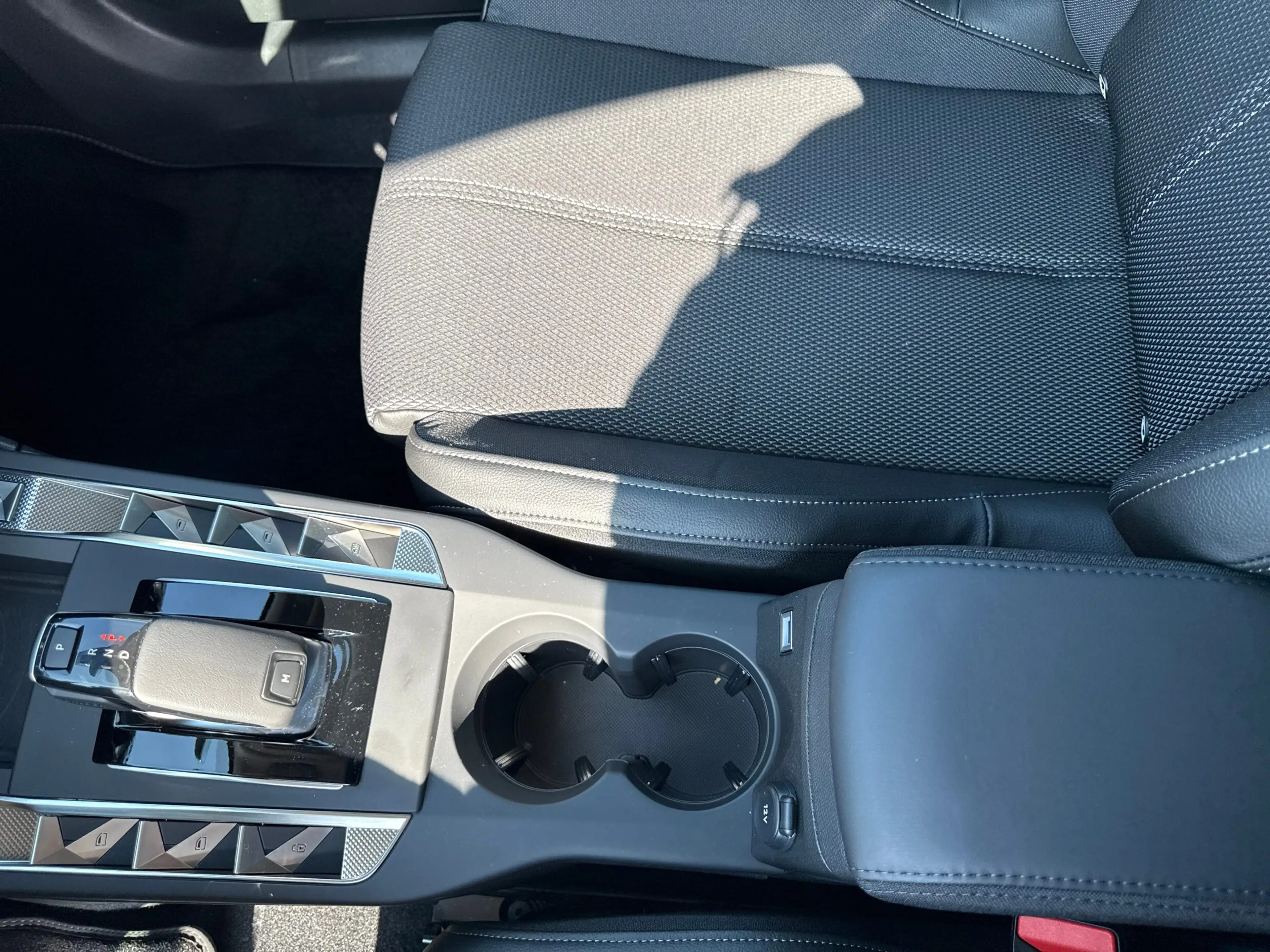 DS Automobiles DS 3 DS3 1.2 136 Pallas Navi Kamera 360 TotWinkel — photo 11