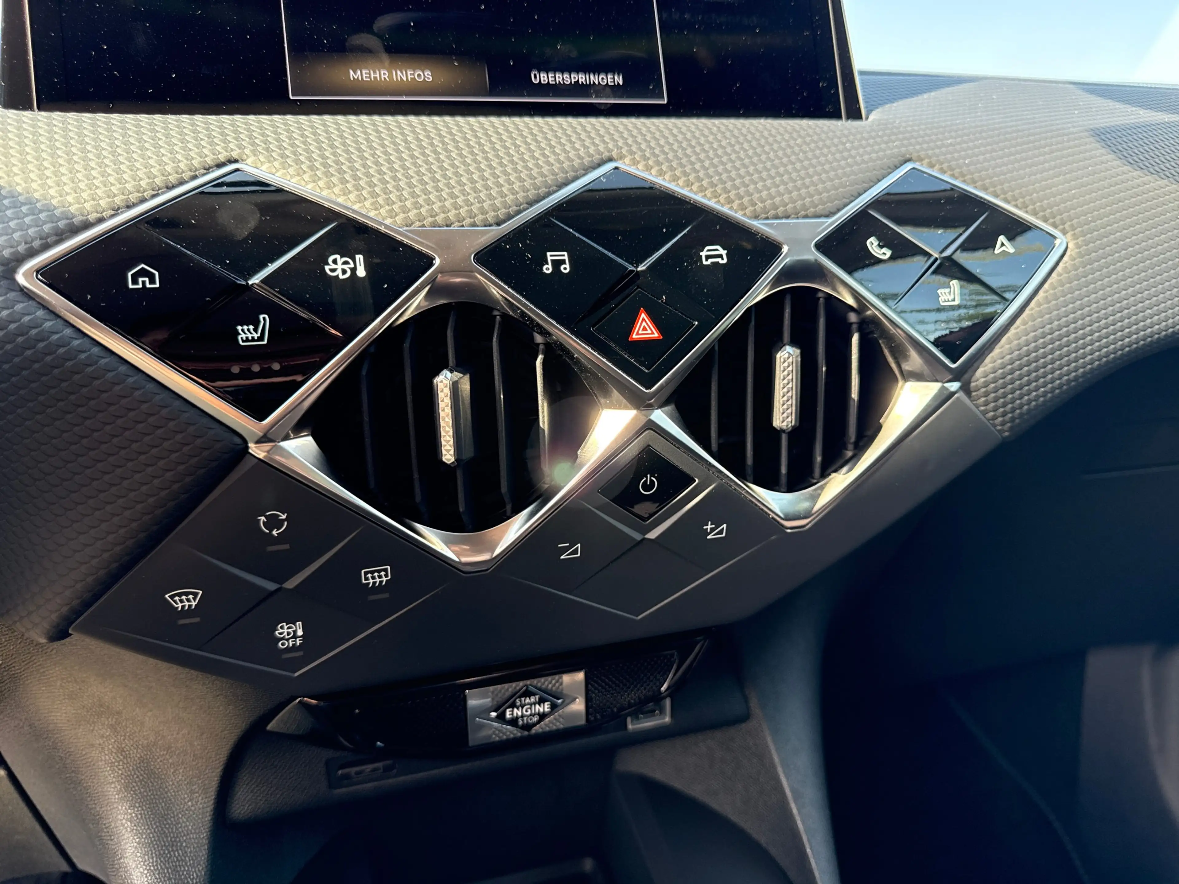 DS Automobiles DS 3 DS3 1.2 136 Pallas Navi Kamera 360 TotWinkel — photo 10