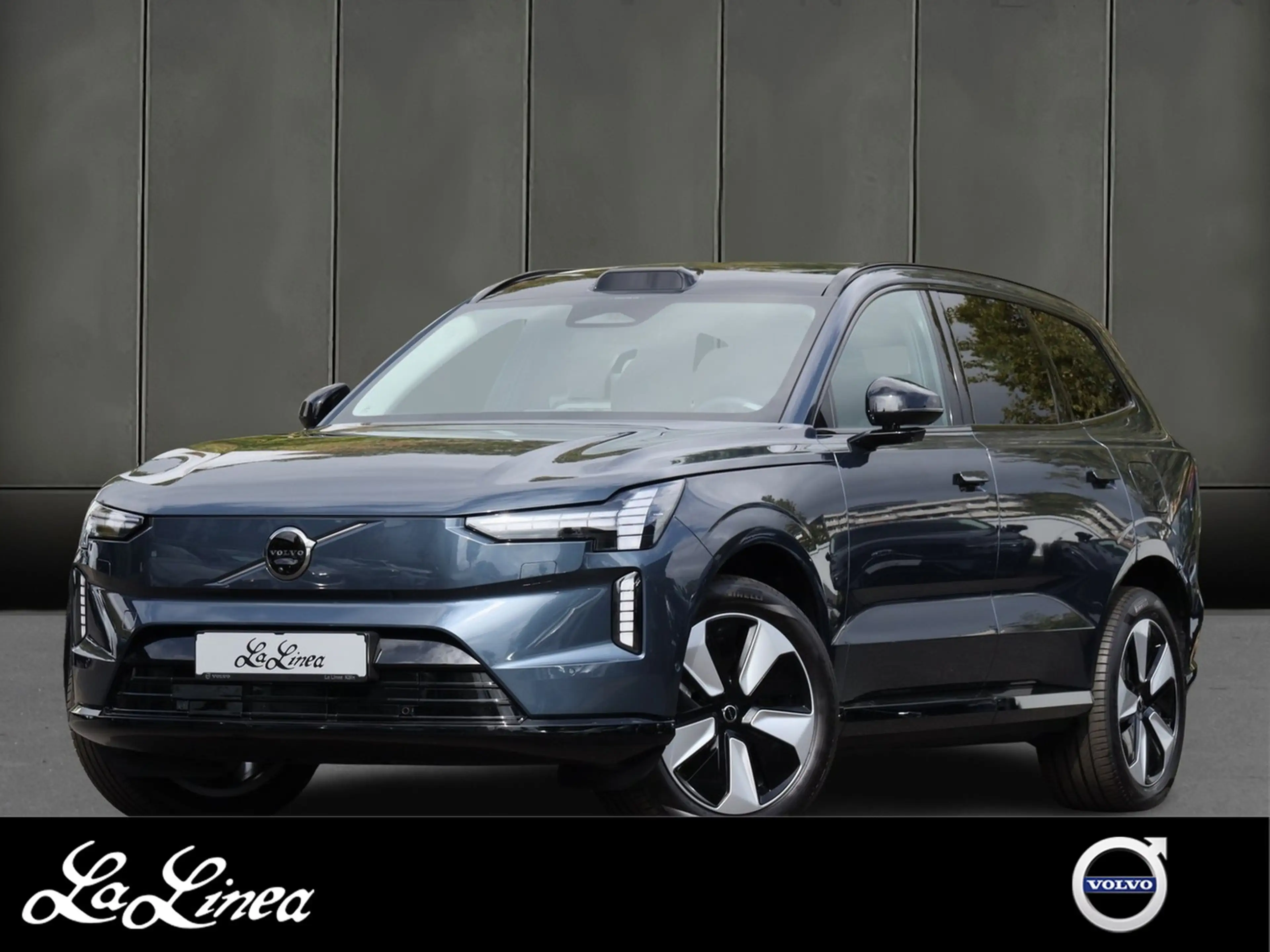 Volvo EX90 Twin Engine AWD PLUS NP:104.260,-//PILOT-ASSIST...
