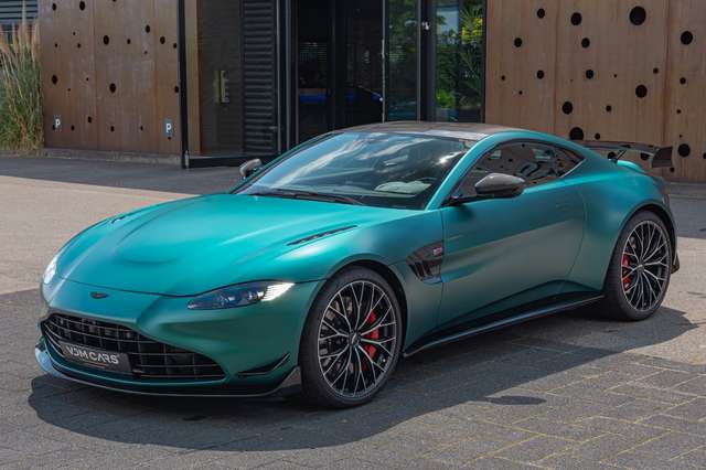 Aston Martin V8 Vantage F1 *CARBON*AERO*INKL.ORIG.WINTERRADSATZ*