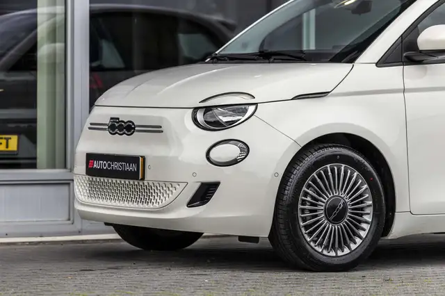 Fiat 500 view 14