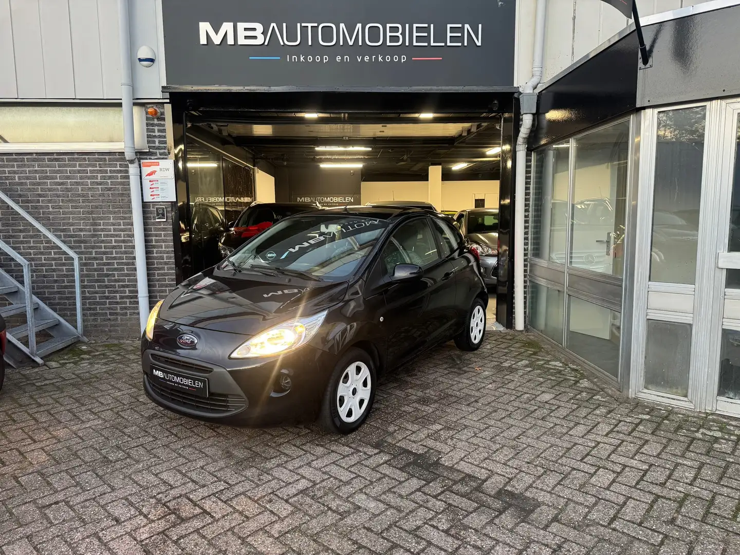 Ford Ka/Ka+ 1.2 Champions Edition start/stop/Airco/Nap/1 jaar Schwarz - 1