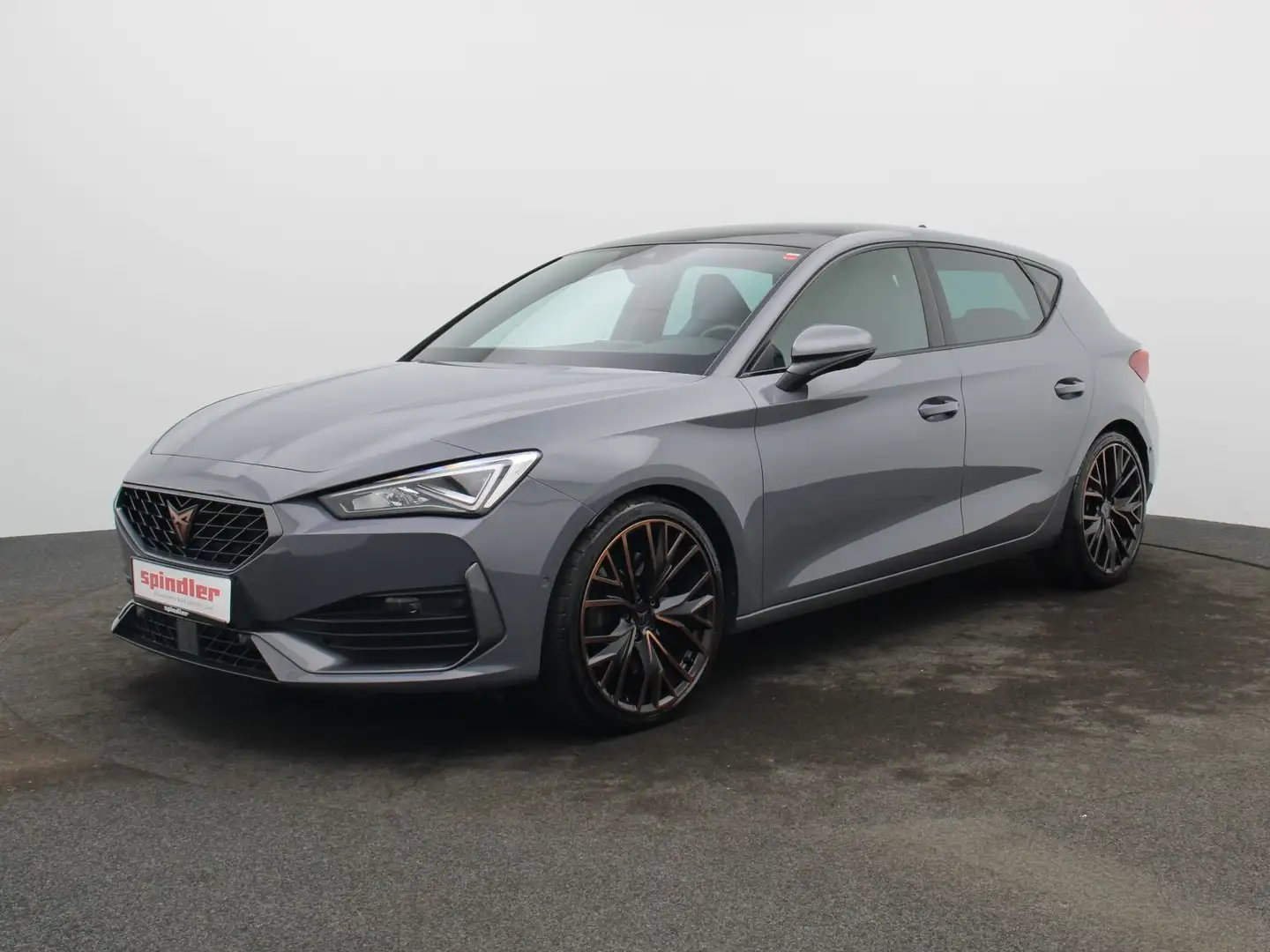 CUPRA Leon VZ 2.0 TSI DSG / Navi, Pano, ACC, LED, RFK Grau - 2