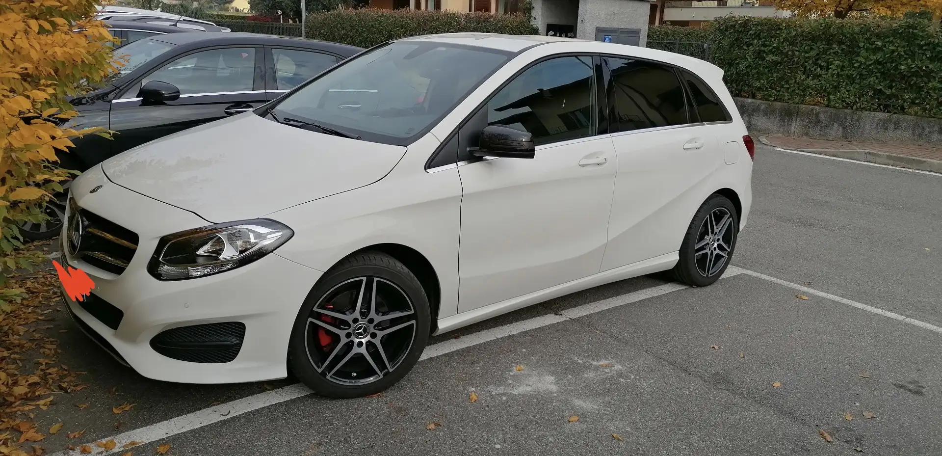 Mercedes-Benz B 180 Executive Tech - 2