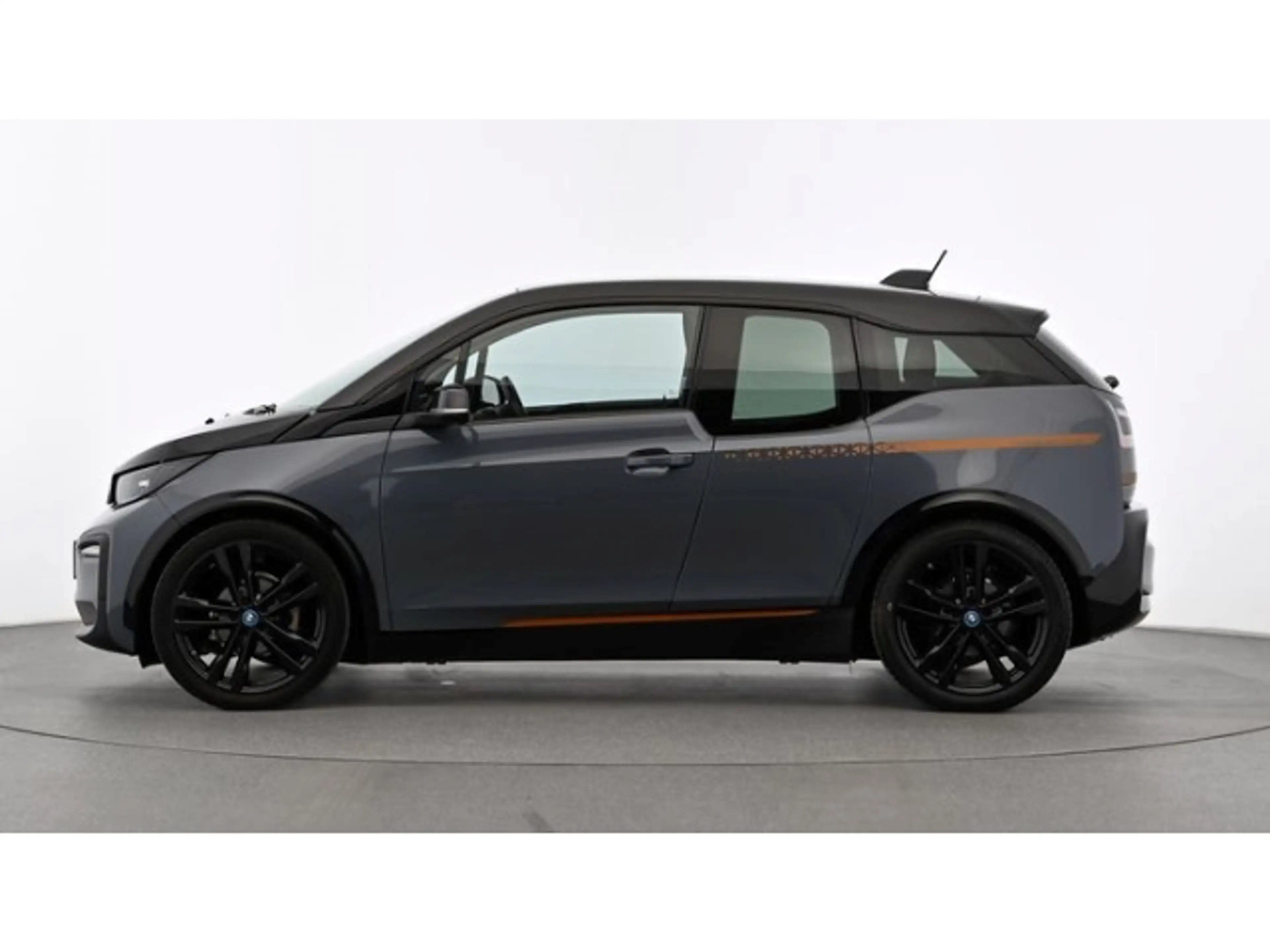 BMW i3 120Ah UNIQUE-FOREVER +LEDER+NAVI-PRO+SHZ+DAB — photo 15