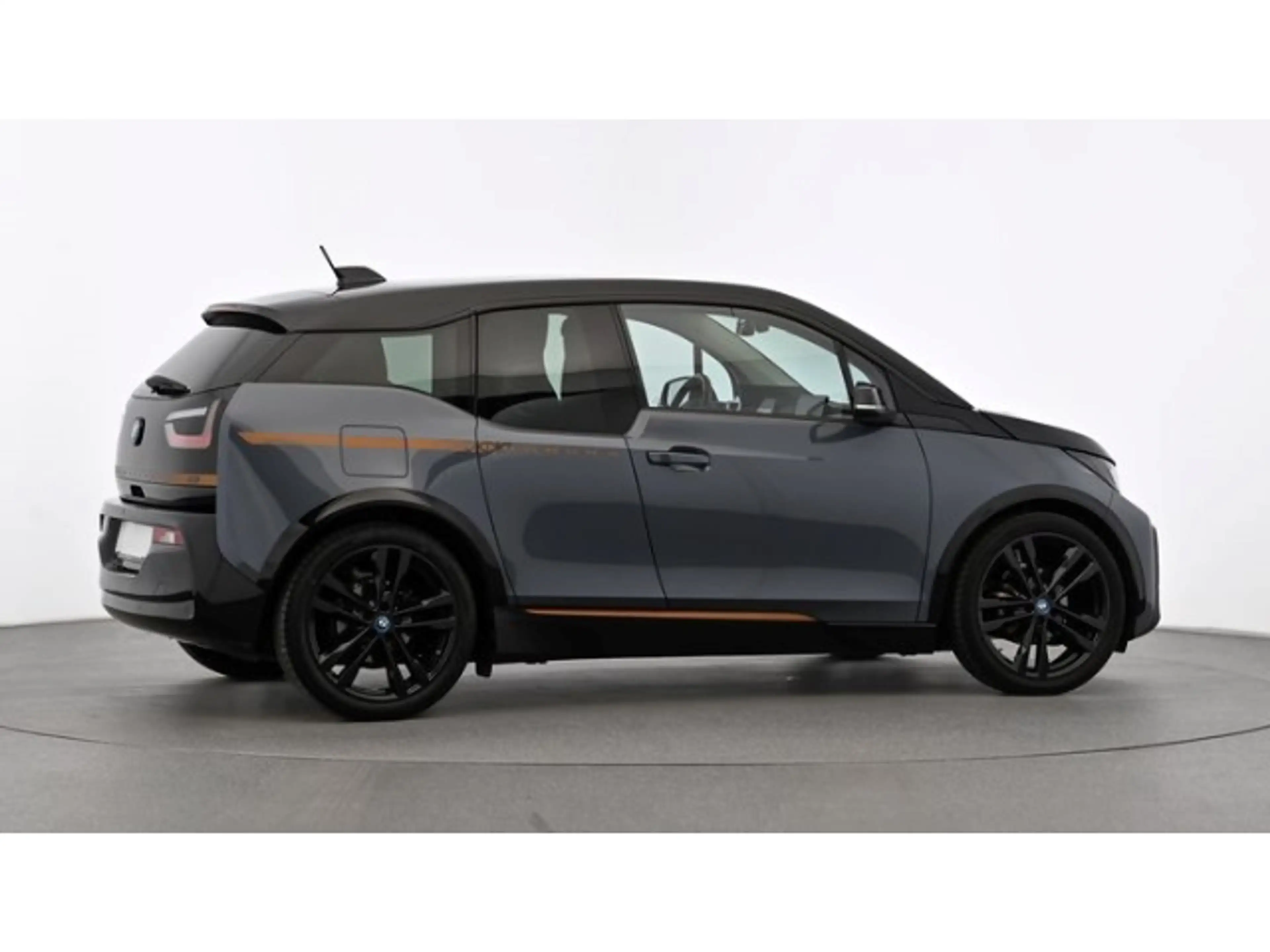 BMW i3 120Ah UNIQUE-FOREVER +LEDER+NAVI-PRO+SHZ+DAB — photo 7