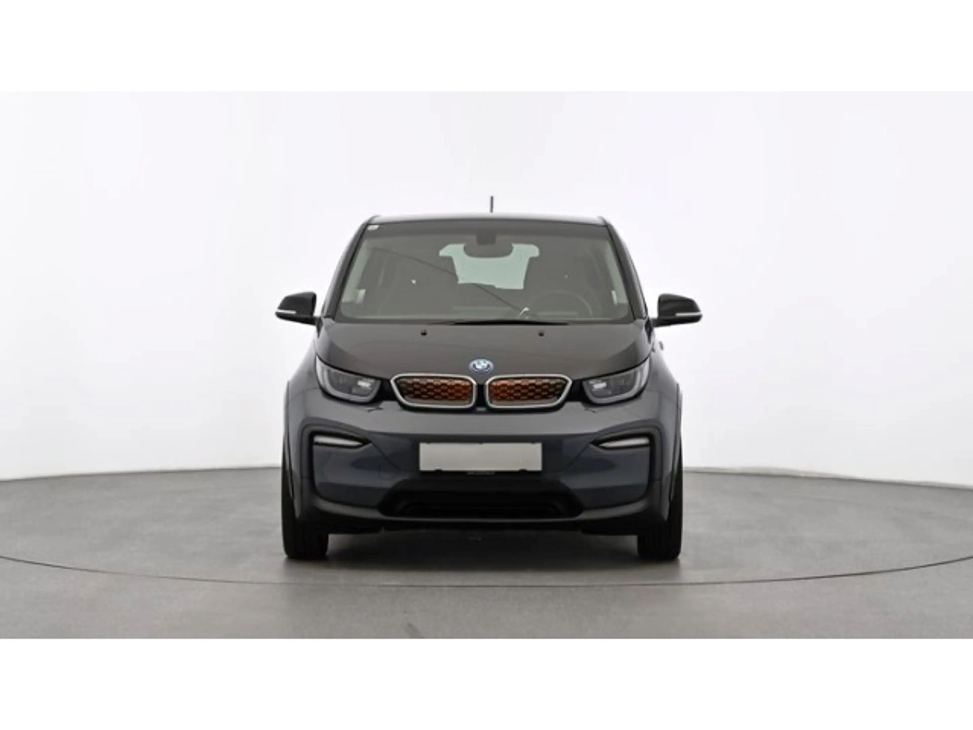 BMW i3 120Ah UNIQUE-FOREVER +LEDER+NAVI-PRO+SHZ+DAB — photo 2