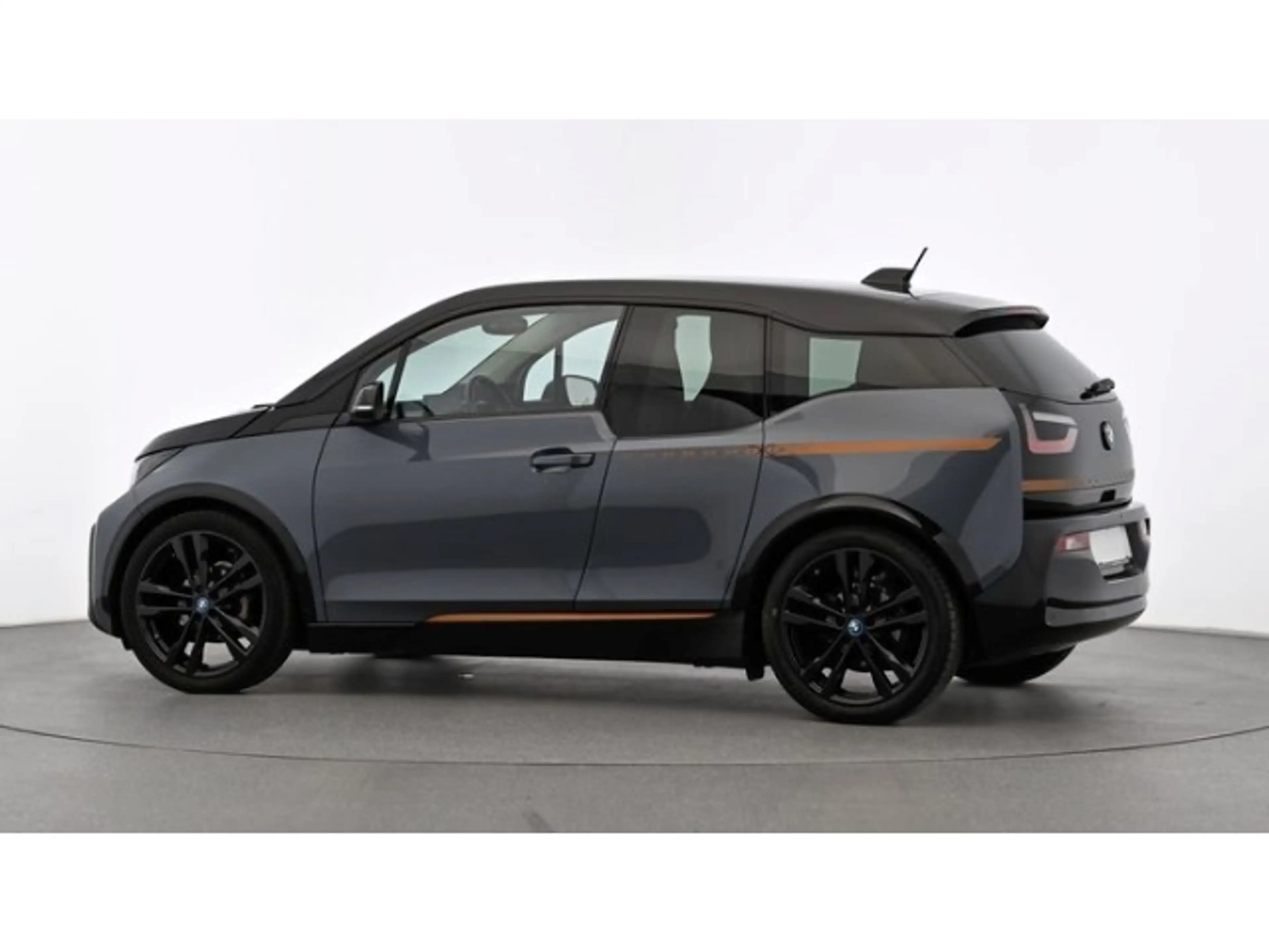 BMW i3 120Ah UNIQUE-FOREVER +LEDER+NAVI-PRO+SHZ+DAB — photo 14
