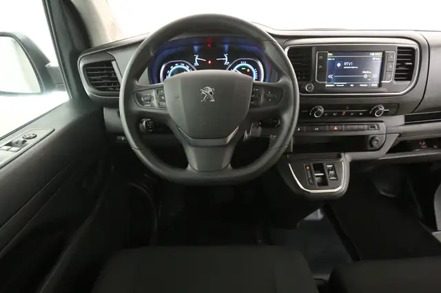 Peugeot E-Expert view 2