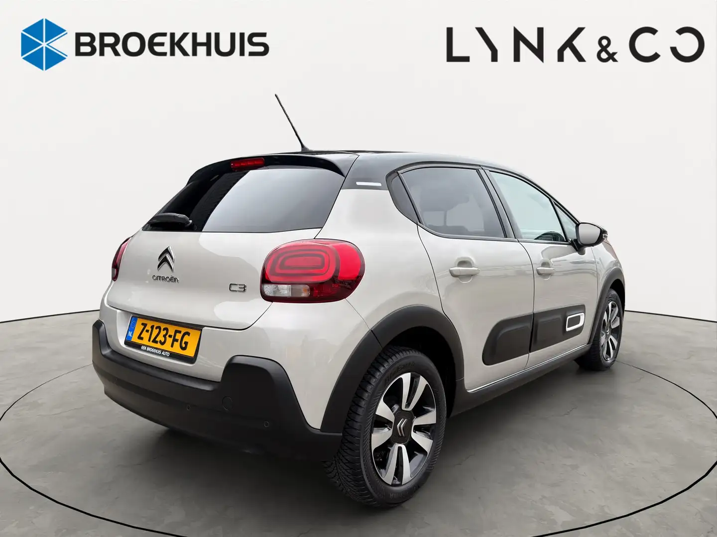 Citroen C3 1.2 PureTech Shine | Apple Carplay\Android Auto | Grijs - 2