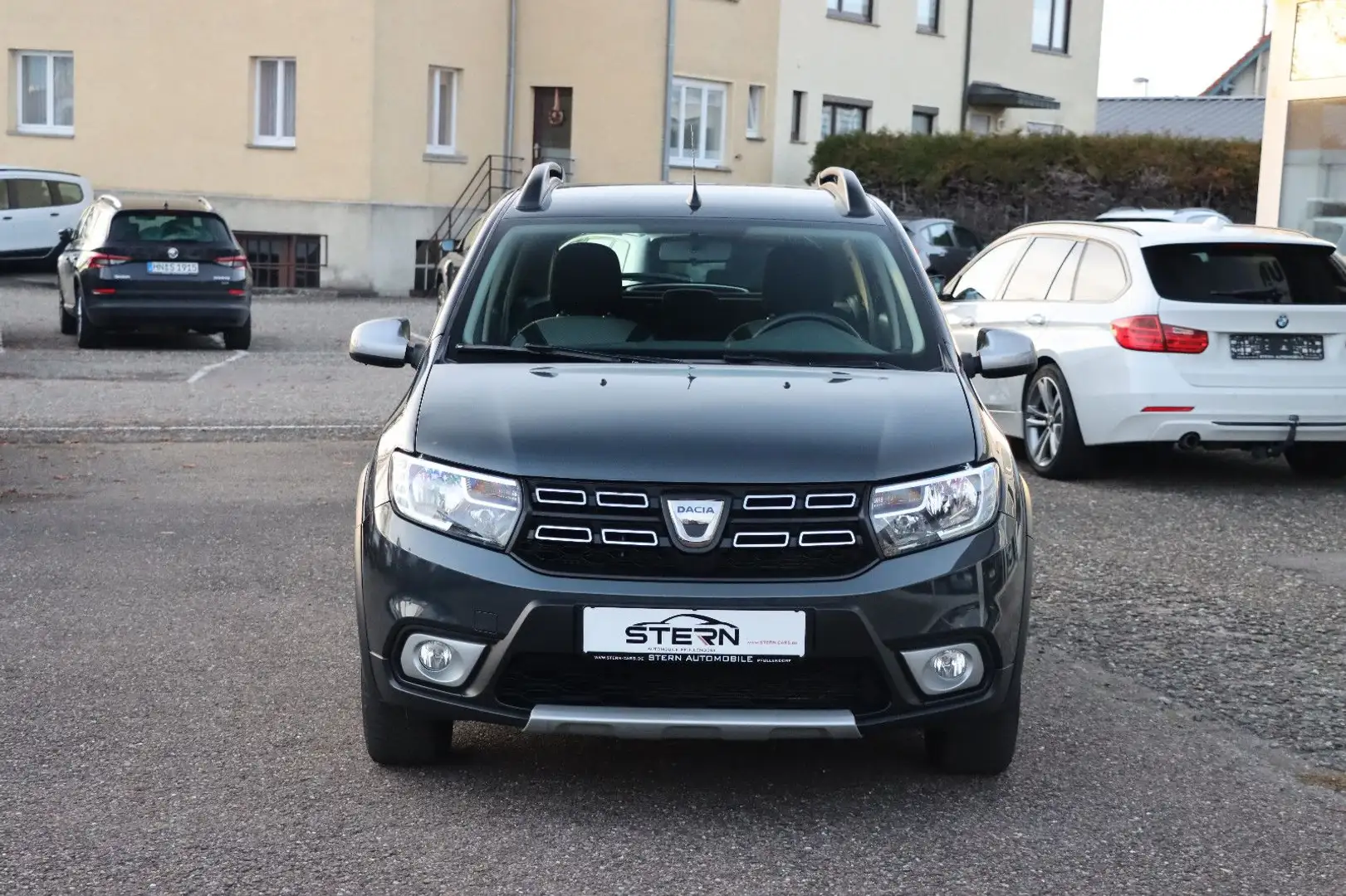Dacia Sandero II Stepway Prestige l 1.HAND l TÜV NEU l Gris - 2