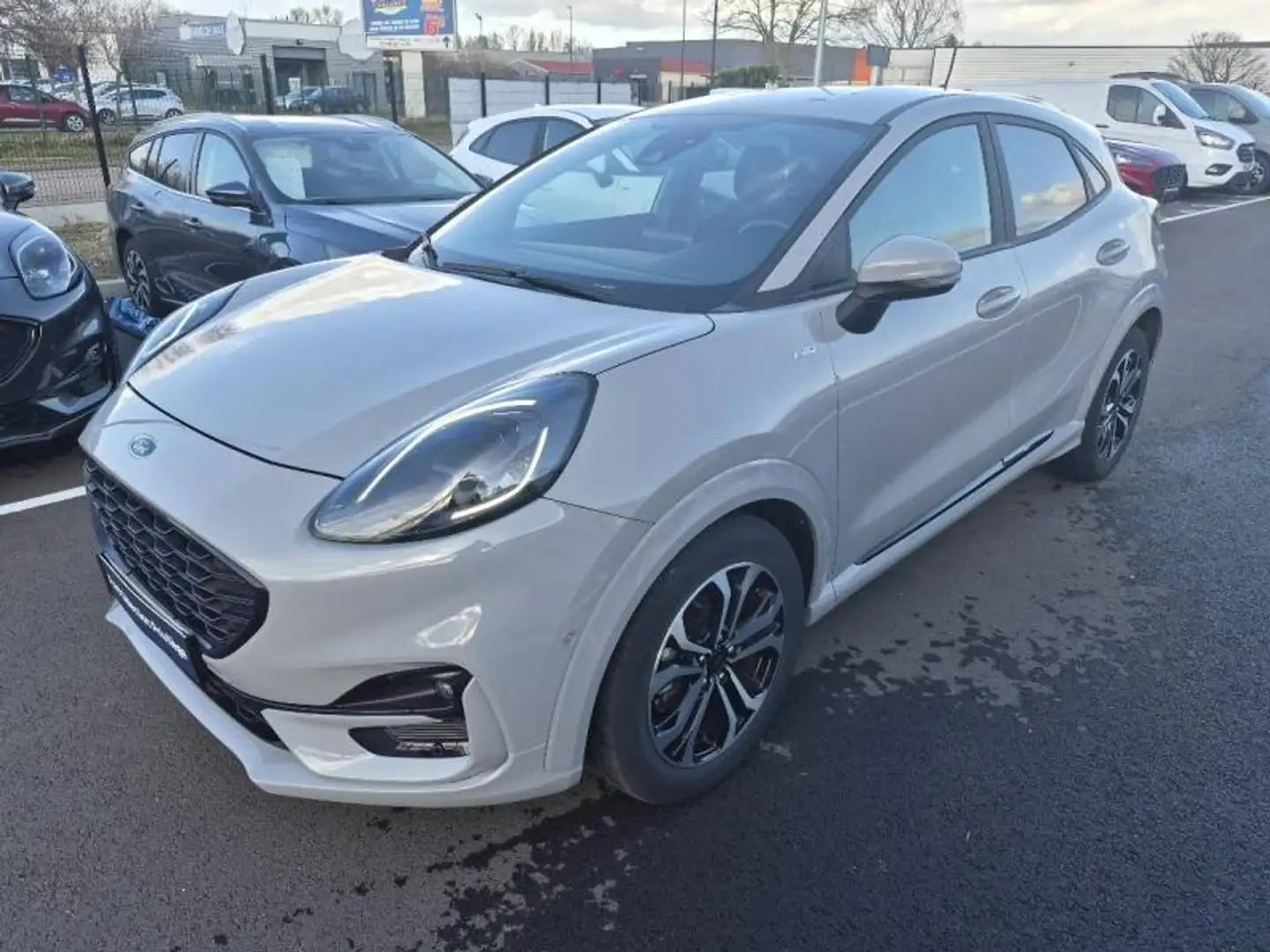 Ford Flex 1.0 Flexifuel 125ch S\u0026S mHEV ST-Line Grau - 1