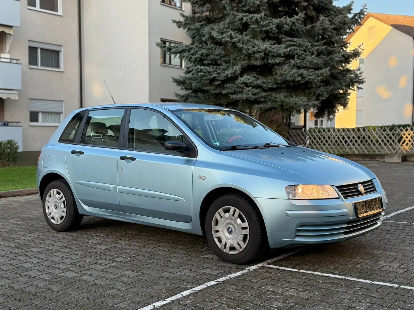 Fiat Stilo Stilo 1.4 16V Blau - 1