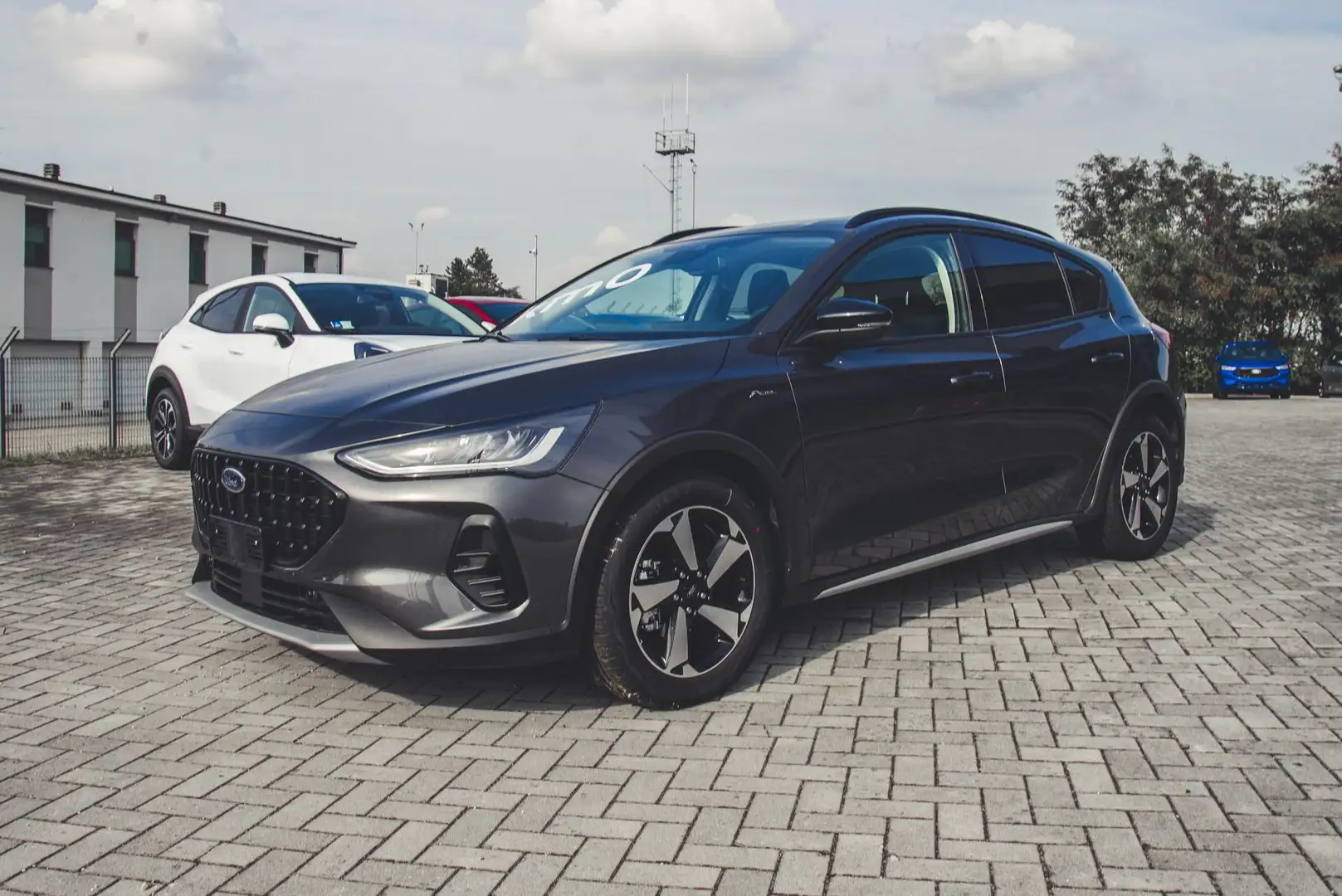 Ford Focus Focus 1.0 EcoBoost Hybrid 125 CV 5p. Active Gris - 1