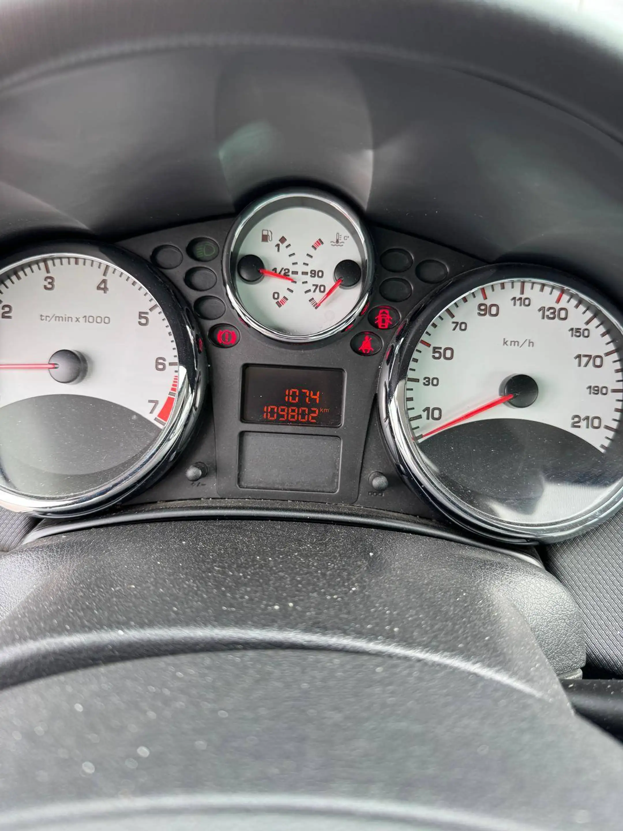 Peugeot 207 207 CC 1.6i Roland Garros — photo 10