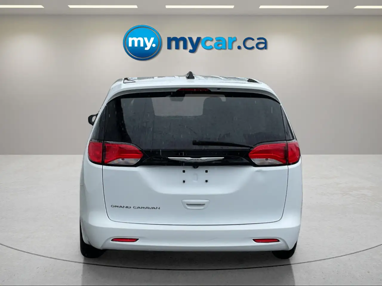 Chrysler Grand Caravan снимка Chrysler Grand Caravan