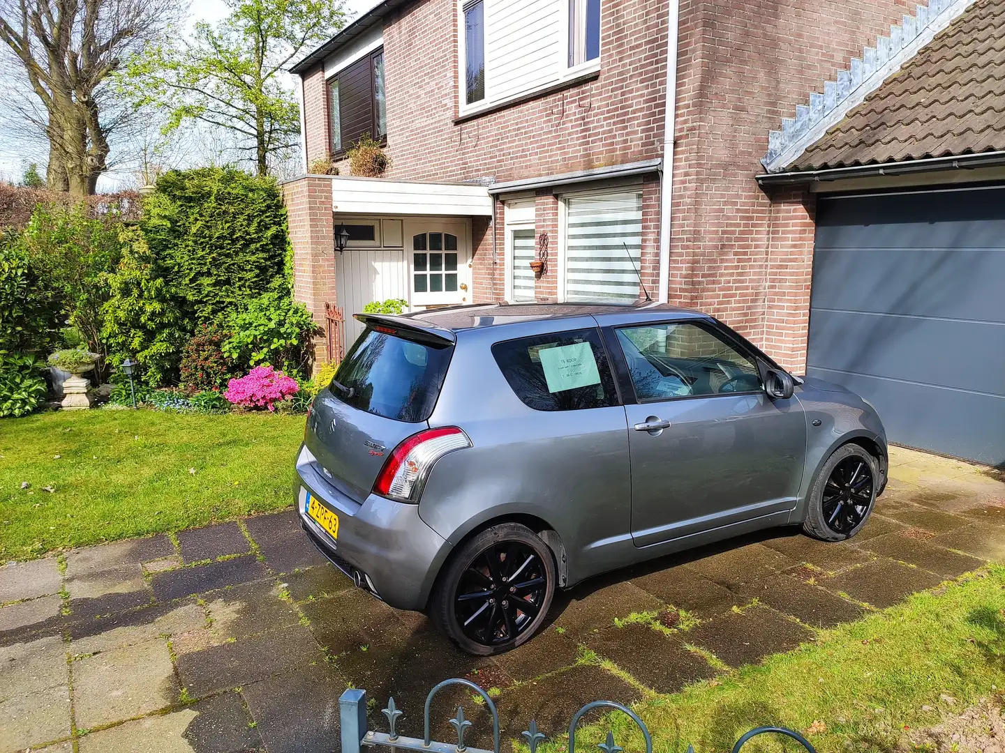 Suzuki Swift Swift 1.6 Sport Grijs - 2