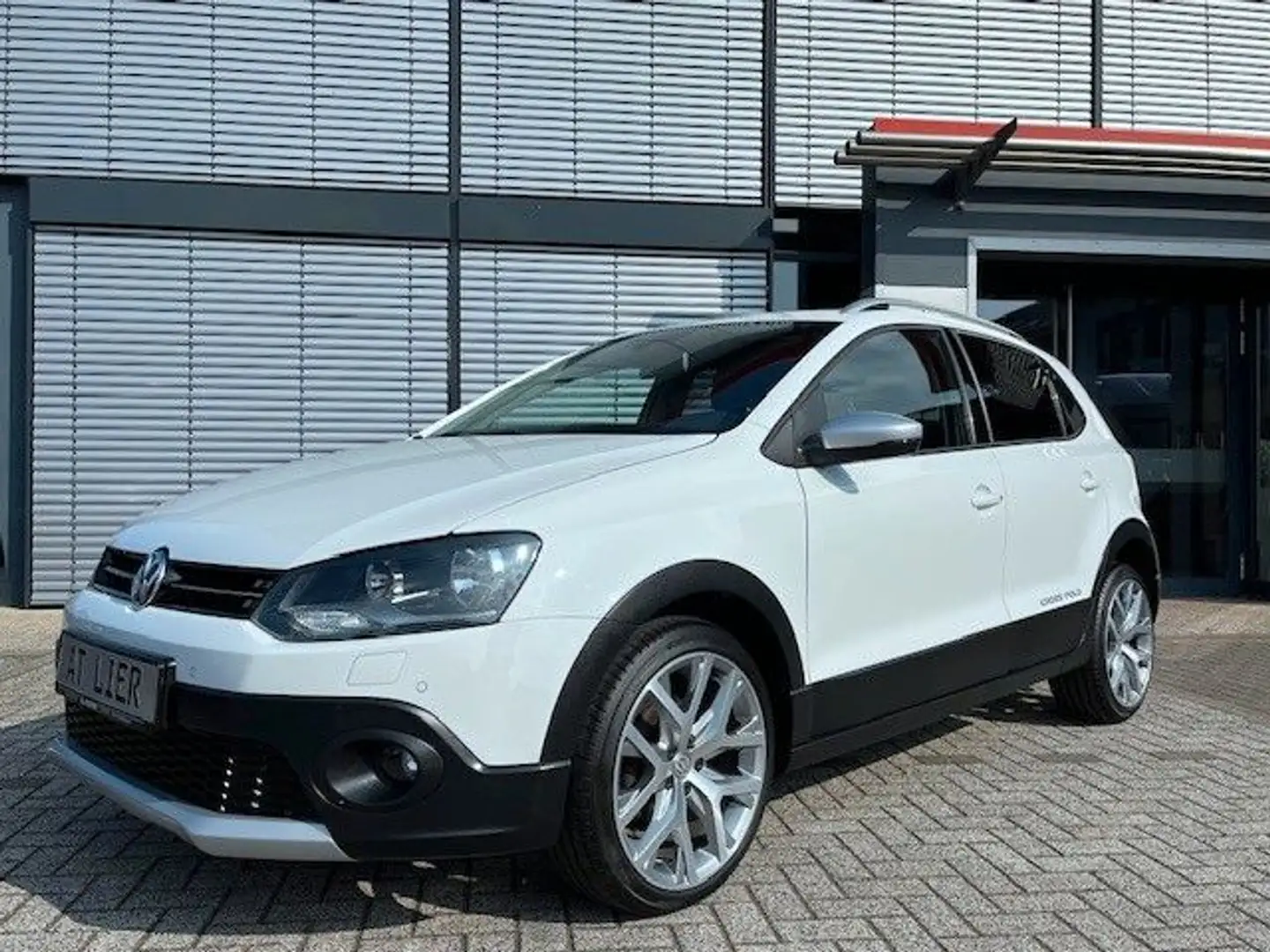 Volkswagen Polo V Cross 1,2 TSI BMT/Start-Stopp Weiß - 1