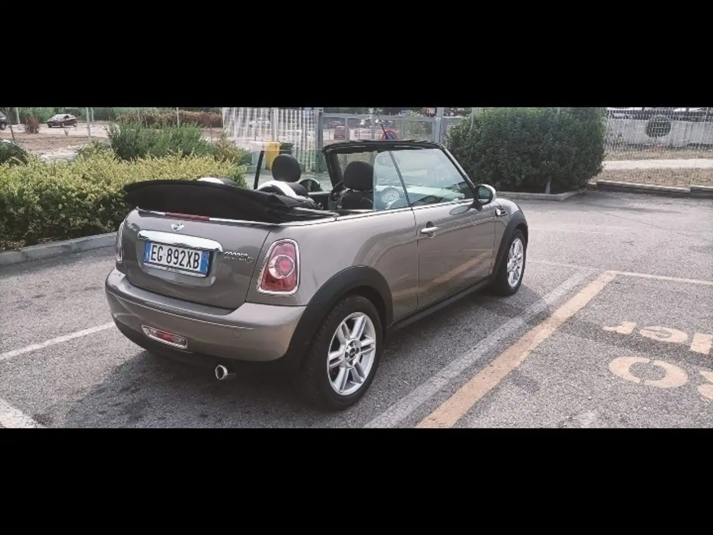 MINI Cooper D Cabrio 1.6 112cv - 2