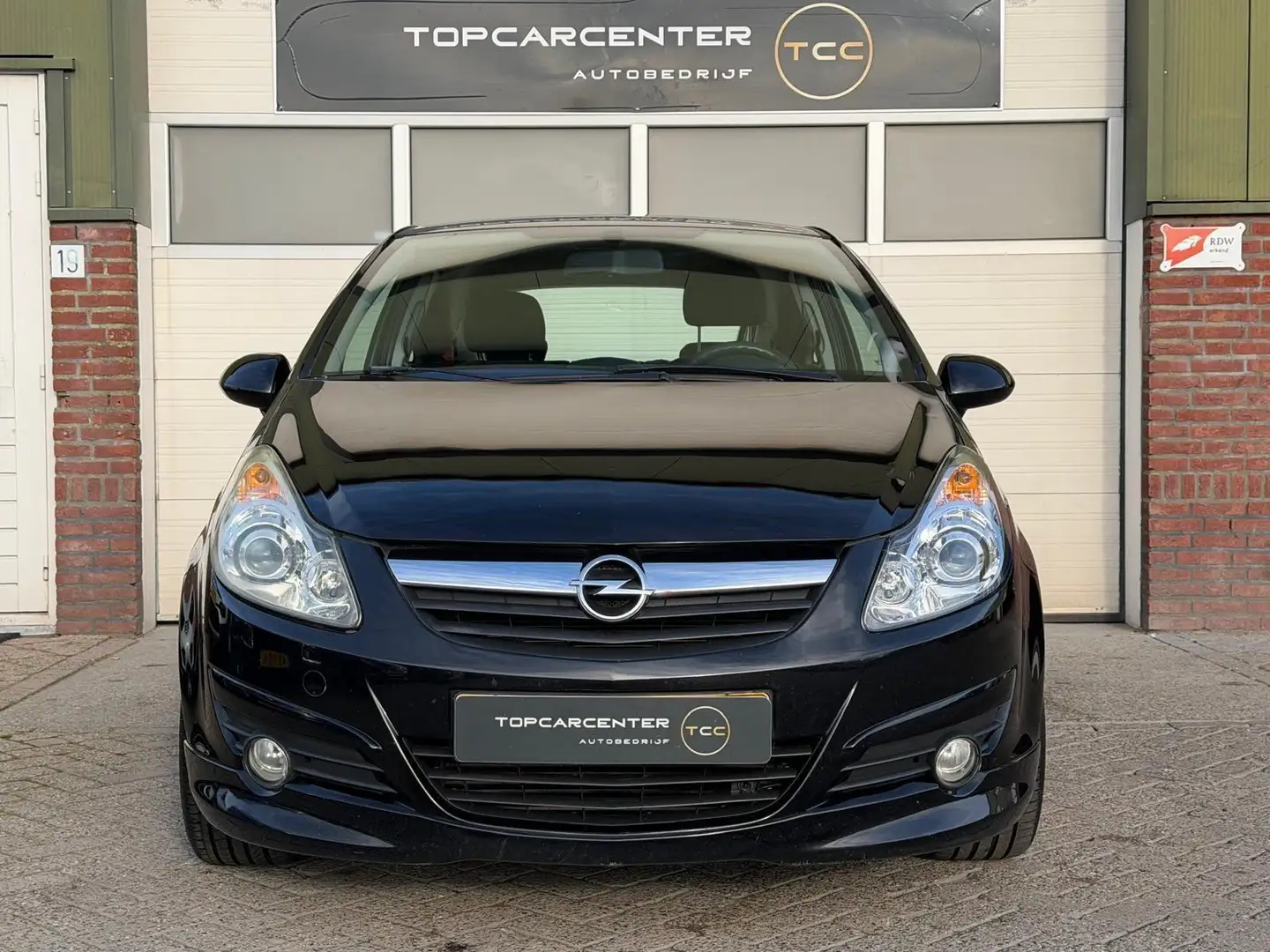 Opel Corsa 1.6-16V GSI/AIRCO/CARPLAY/CRUISE/APK/NAP Schwarz - 2