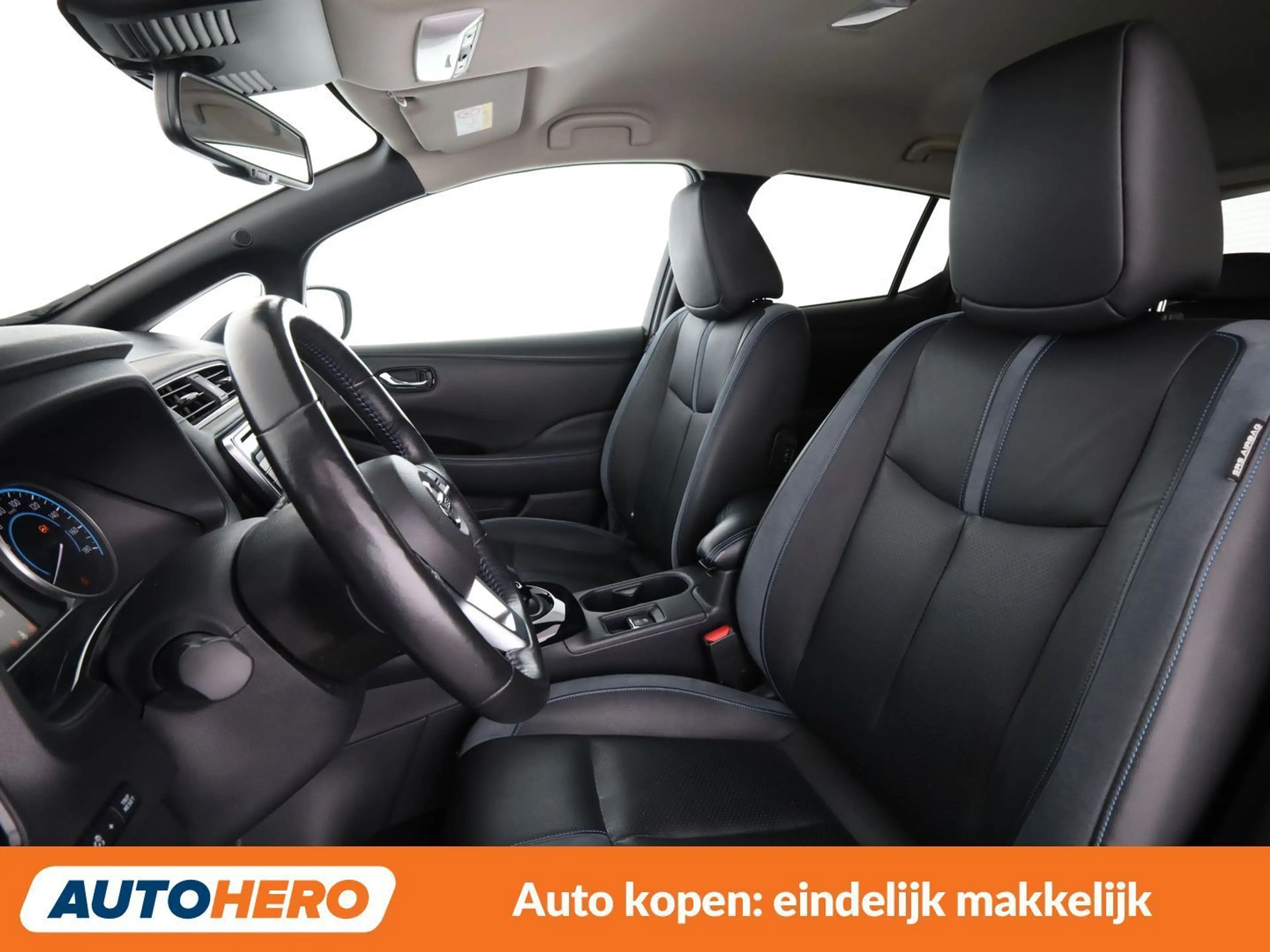 Nissan Leaf electric drive 110 kW Tekna — photo 10