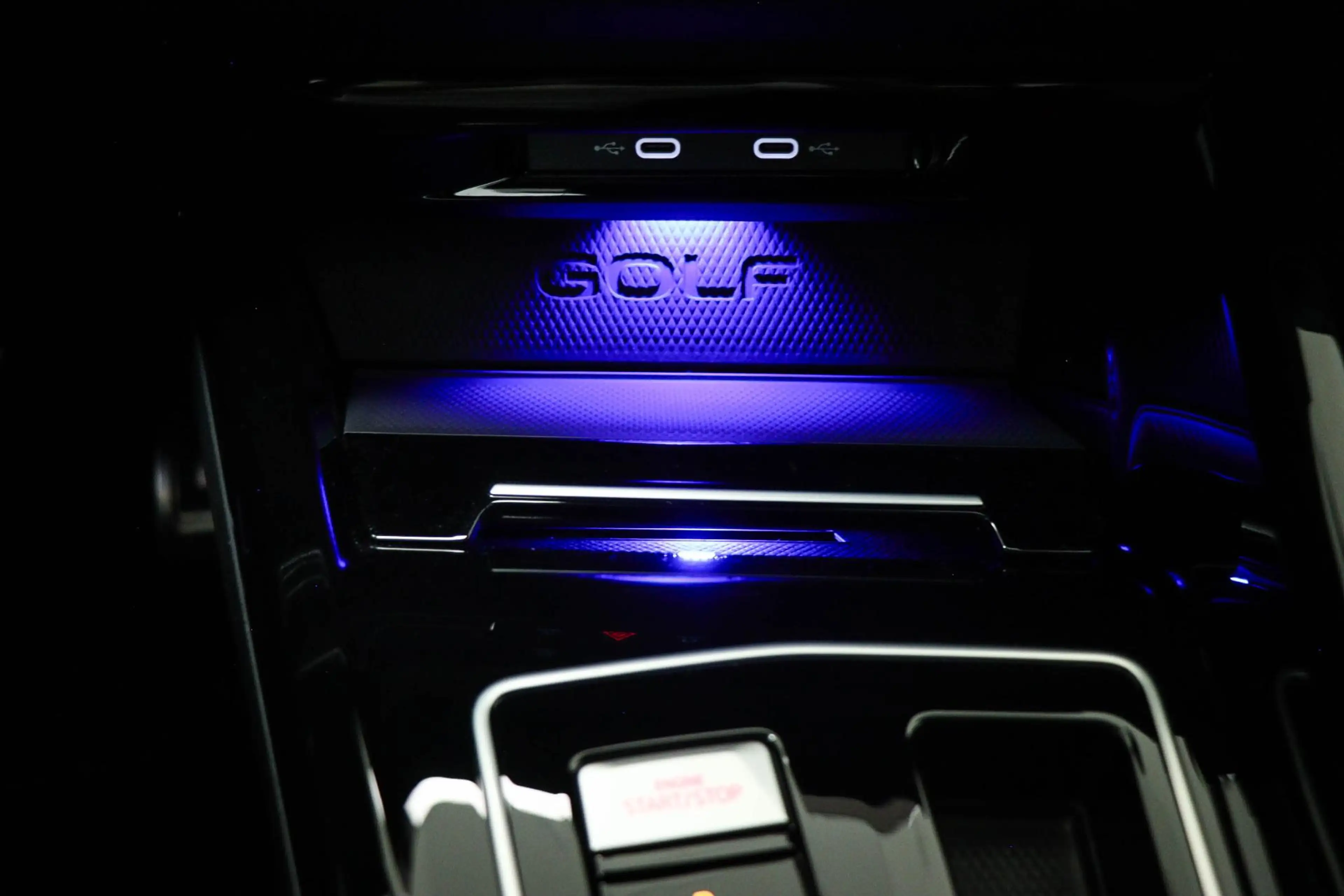 Volkswagen Golf GTE 1.5 eHybrid | LEDER | PANORAMADAK | HEAD UP | STOE — photo 40