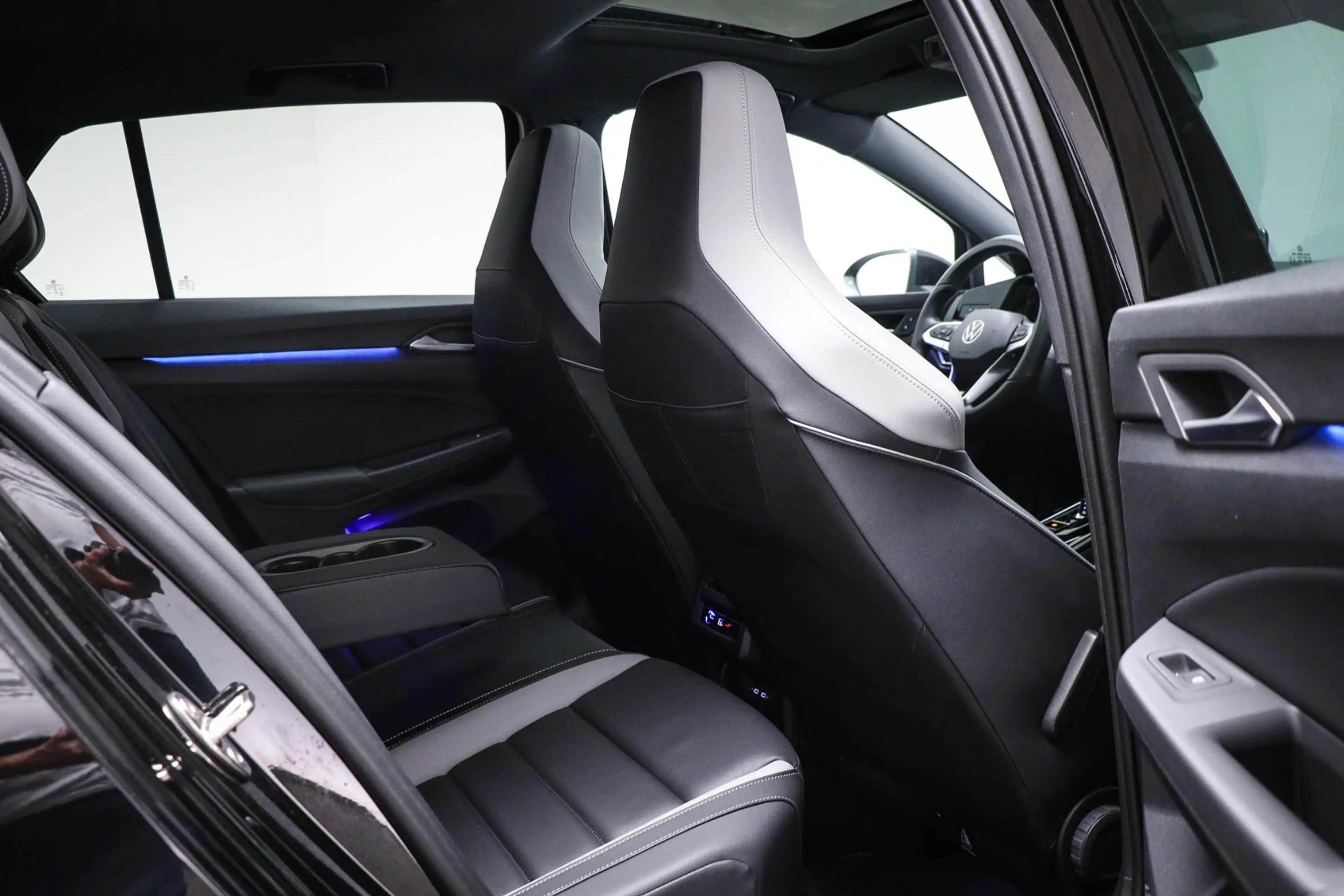 Volkswagen Golf GTE 1.5 eHybrid | LEDER | PANORAMADAK | HEAD UP | STOE — photo 15