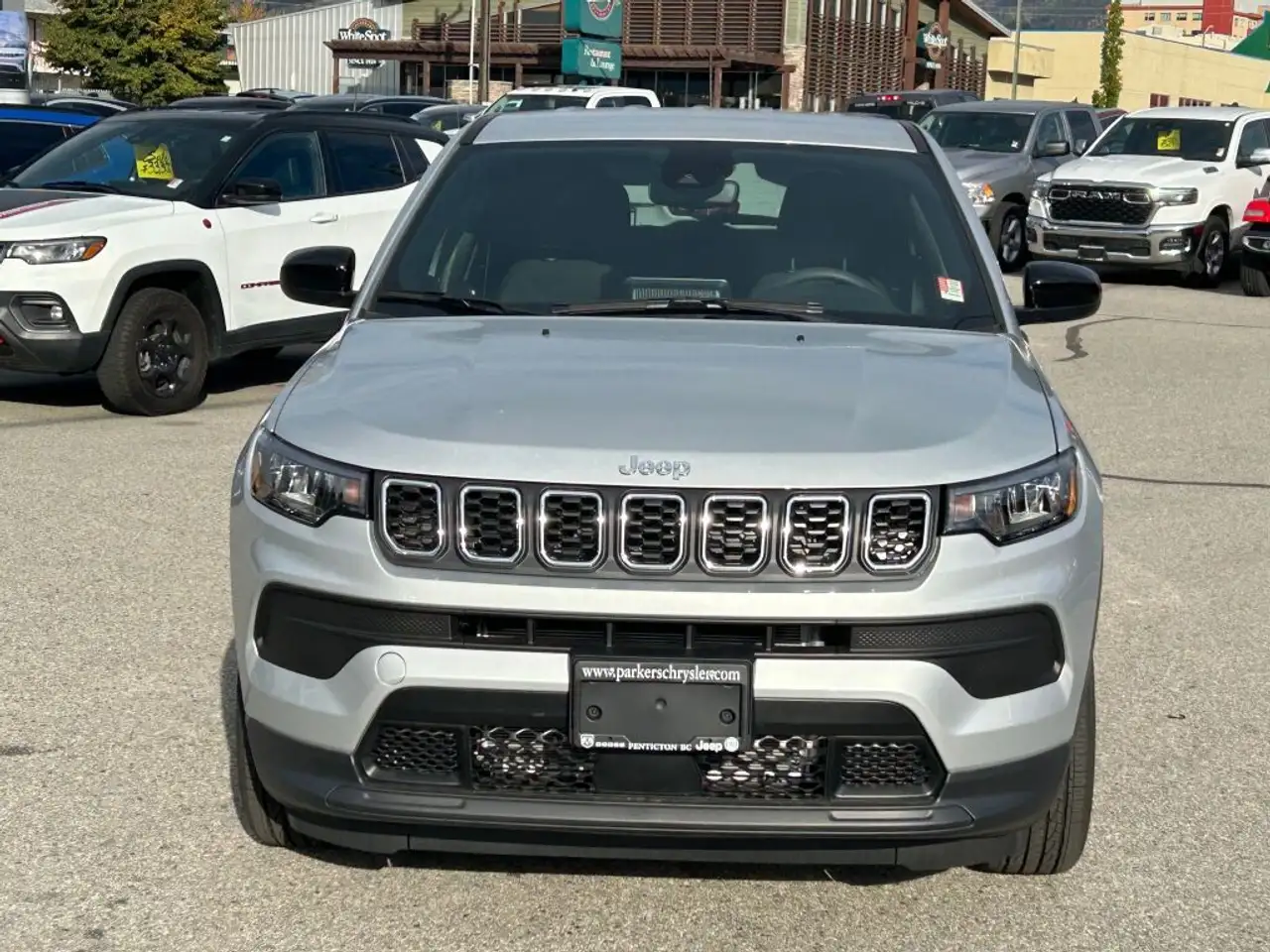 Jeep Compass снимка Jeep Compass