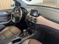 Mercedes-Benz B 180 Prestige Stoelverwarming,Trekhaak,17inch,Airco,Xen Wit - thumbnail 11