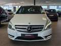 Mercedes-Benz B 180 Prestige Stoelverwarming,Trekhaak,17inch,Airco,Xen Wit - thumbnail 3