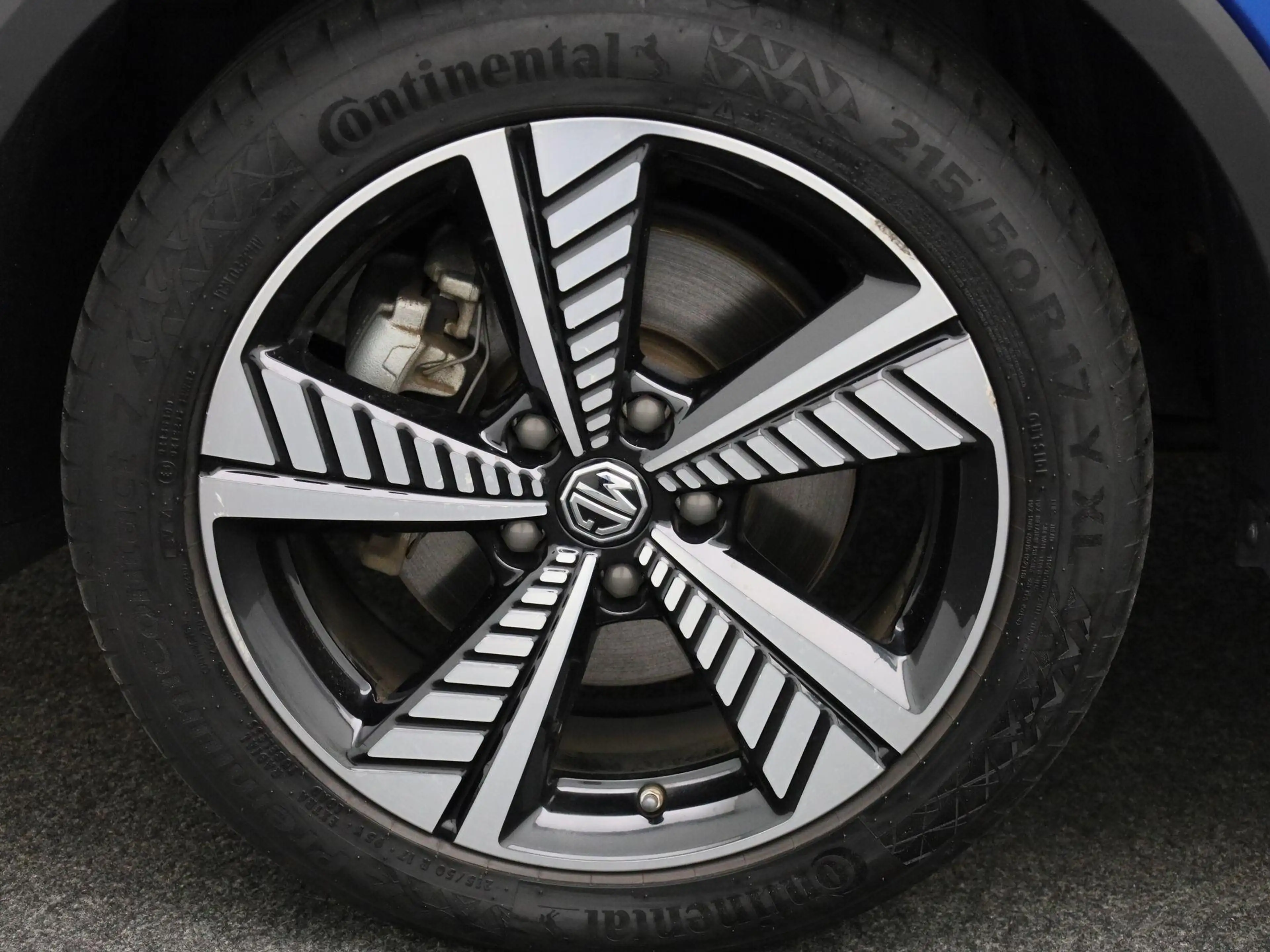 MG ZS EV Luxury 45 kWh — photo 13