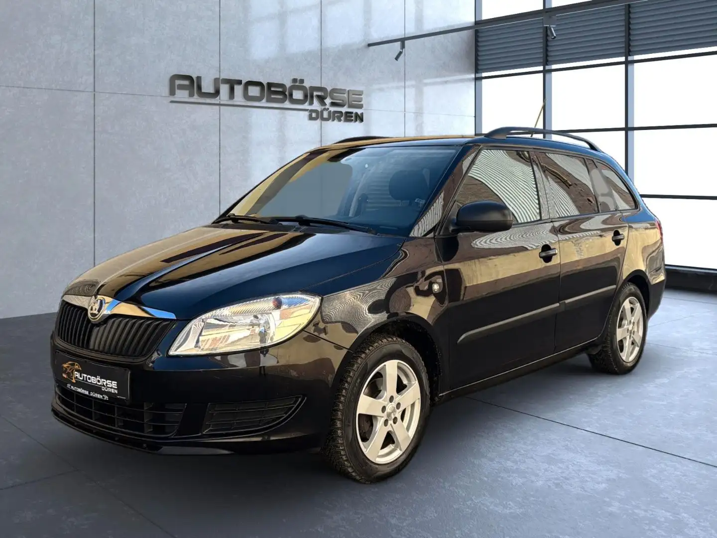 Skoda Fabia Combi Cool Edition 1.2l/HU/Service neu Noir - 1