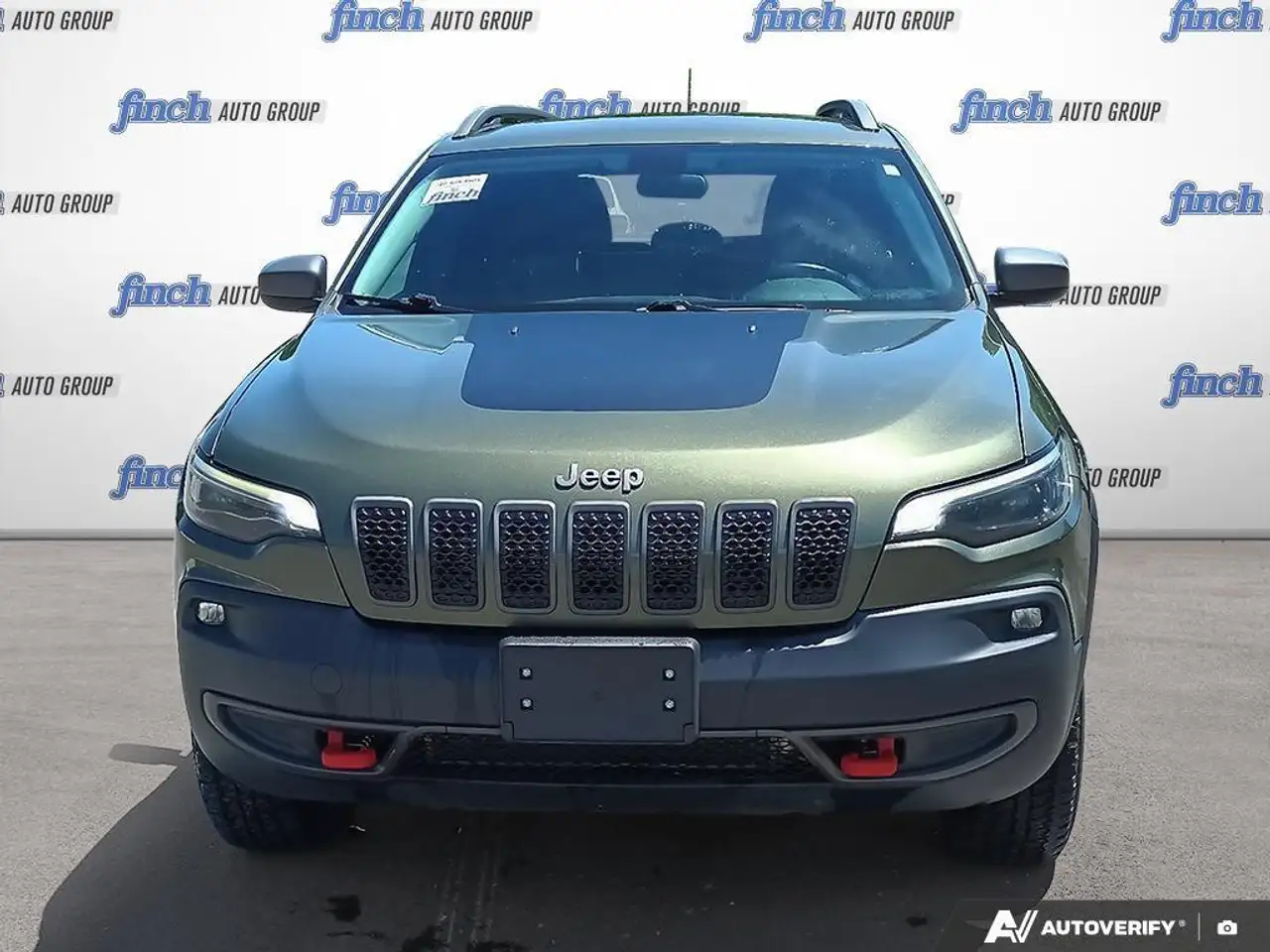 Jeep Cherokee photo Jeep Cherokee