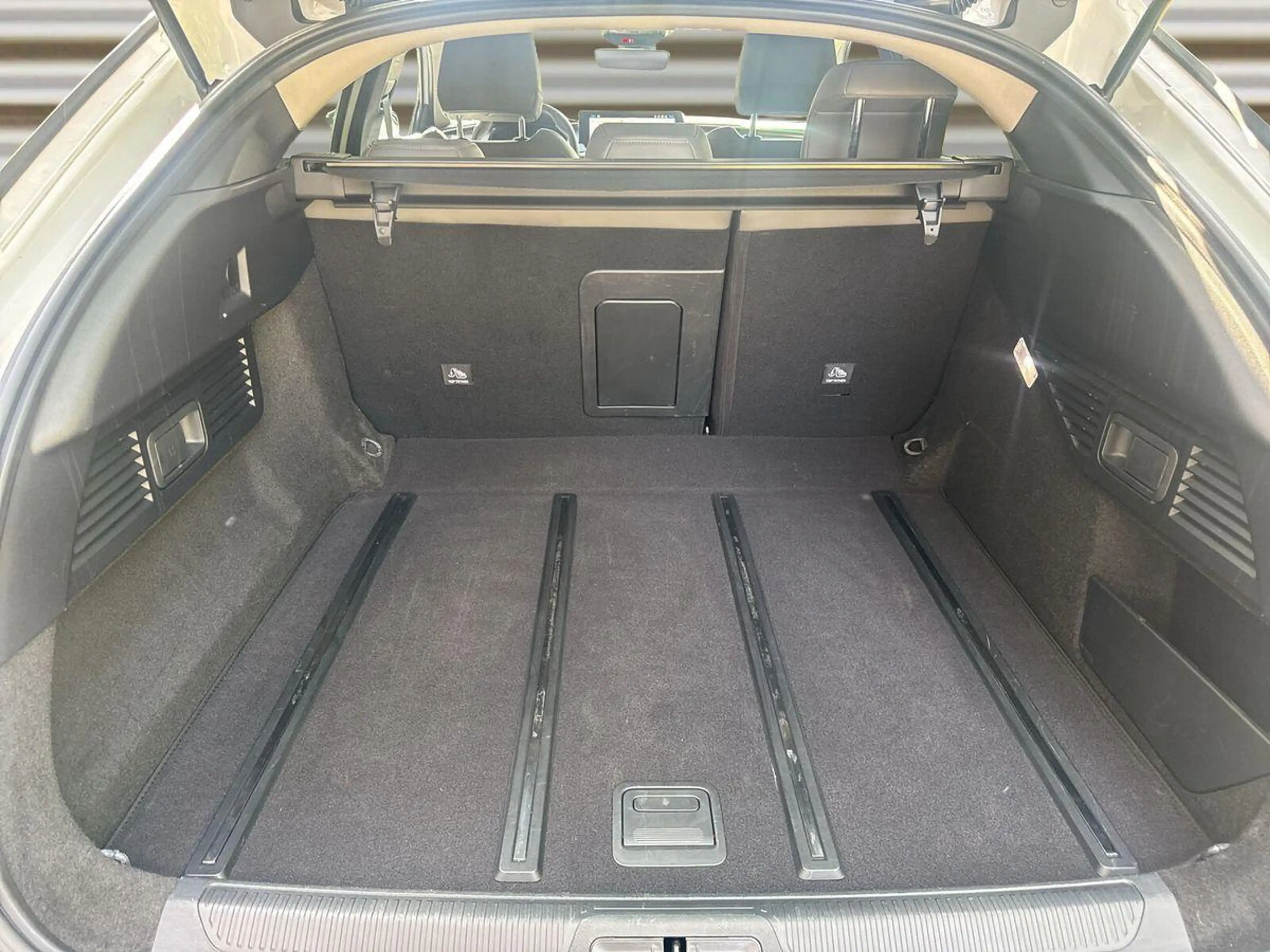 Citroen C5 X 1.2 EAT8 Plus*Navi*HeadUp*Leder*PDCv+h*LED — photo 5