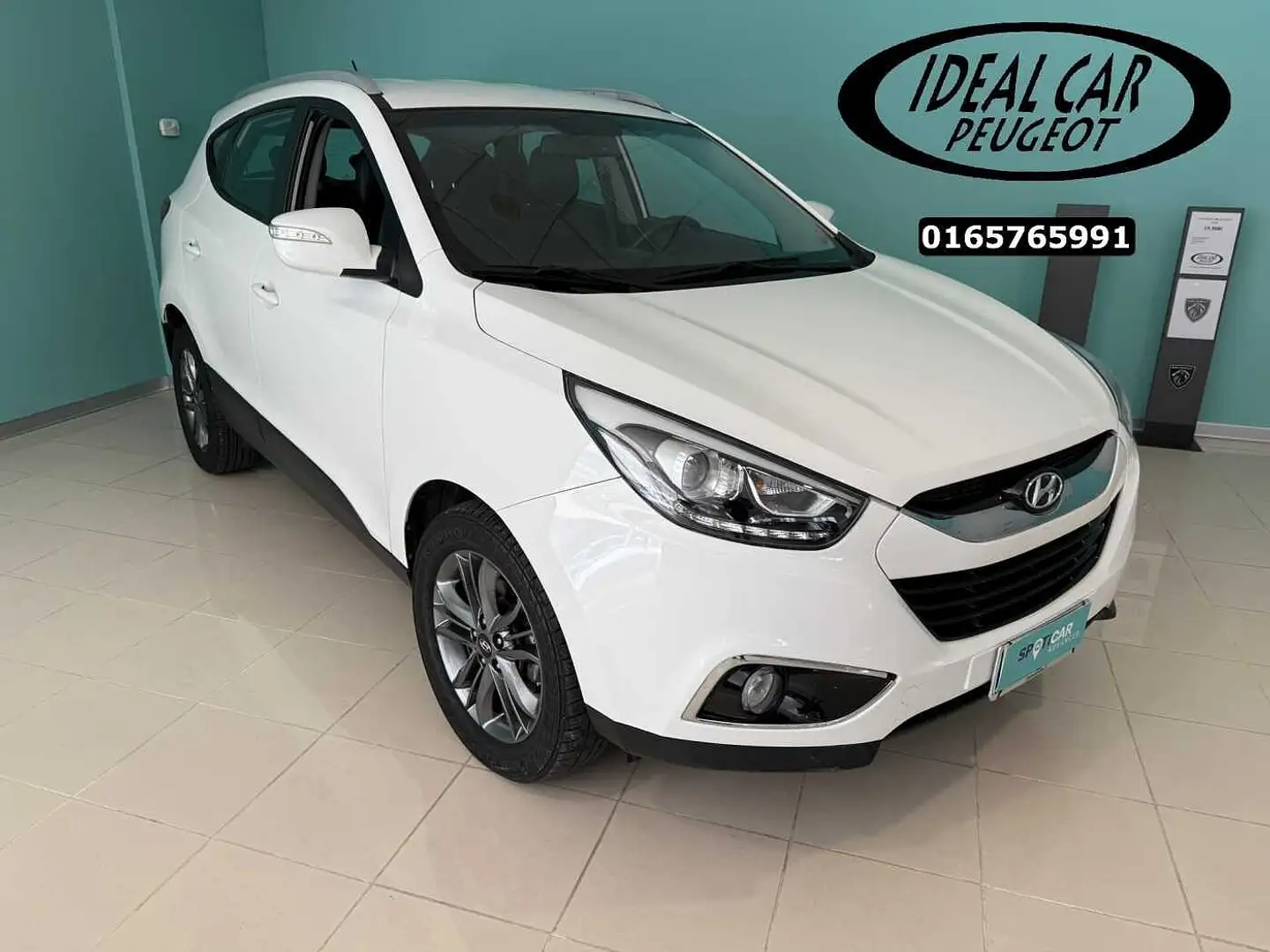 Hyundai iX35 2.0 CRDi 4WD Comfort A/T Blanc - 2