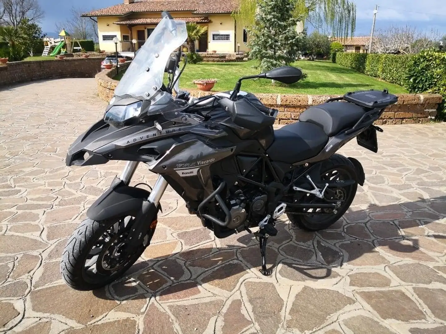 Benelli TRK 502 Grigio - 2