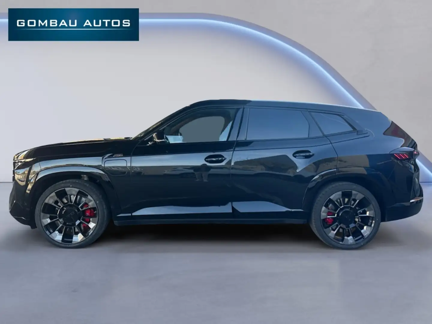 BMW XM Schwarz - 2