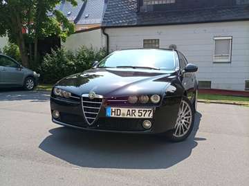 159 2.4 JTDM 20V DPF Q-Tronic Progression