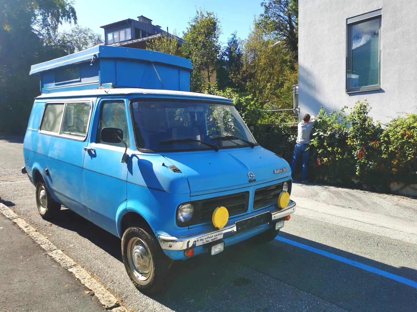 Bedford Blitz Autosleeper Blau - 1