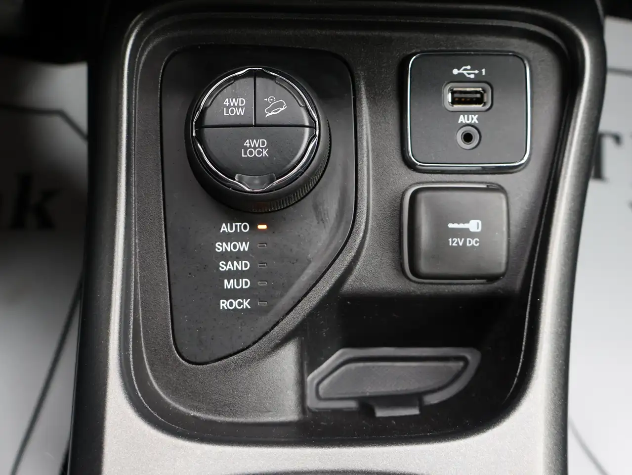 Jeep Compass снимка Jeep Compass