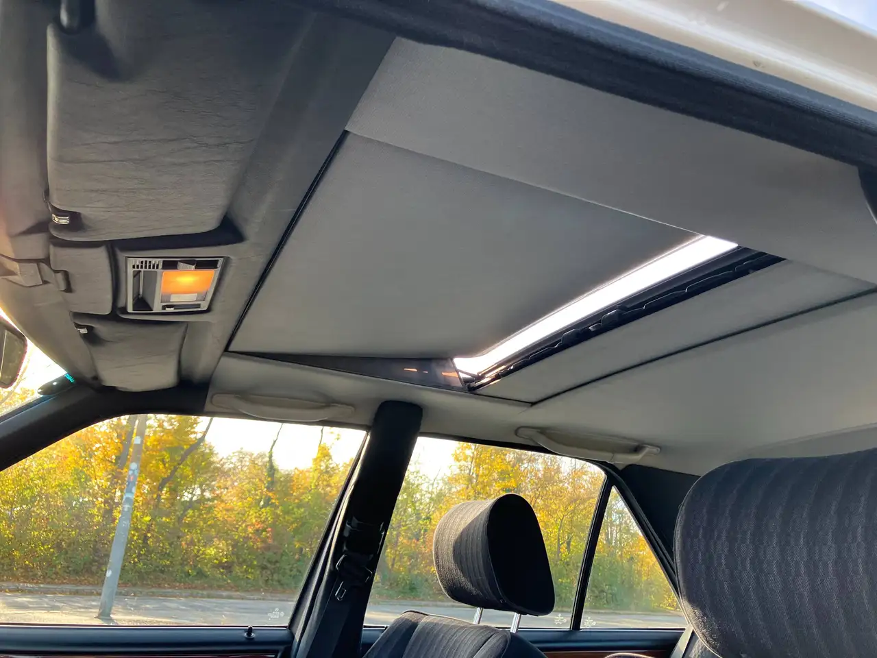 Mercedes-Benz Baureihe 124 200E, foto 11
