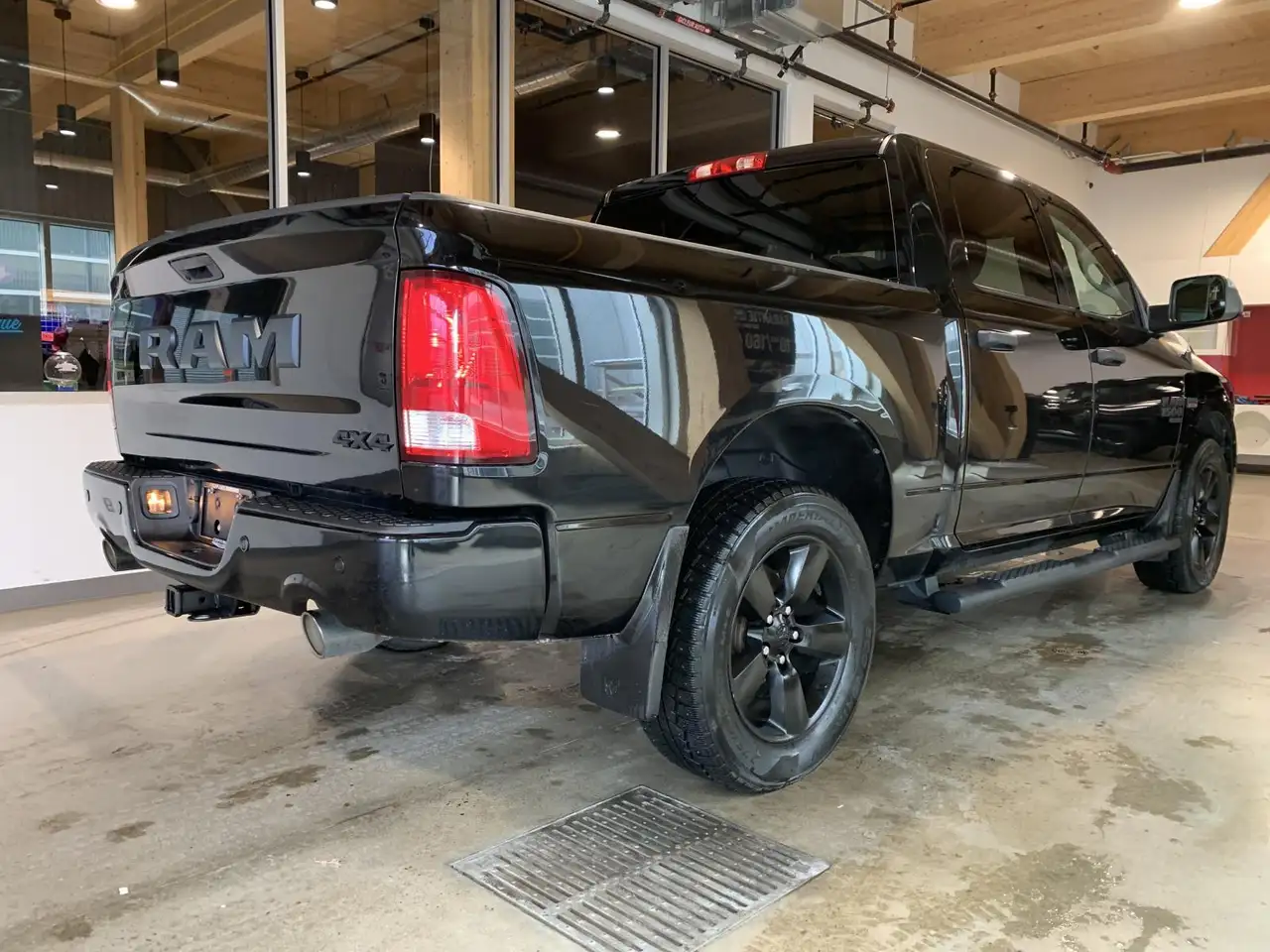 RAM 1500 снимка RAM 1500