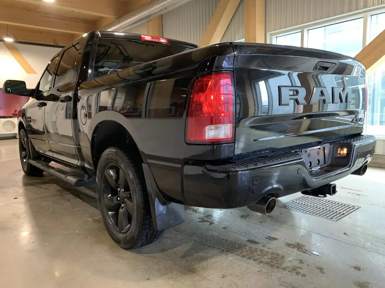 RAM 1500 снимка RAM 1500